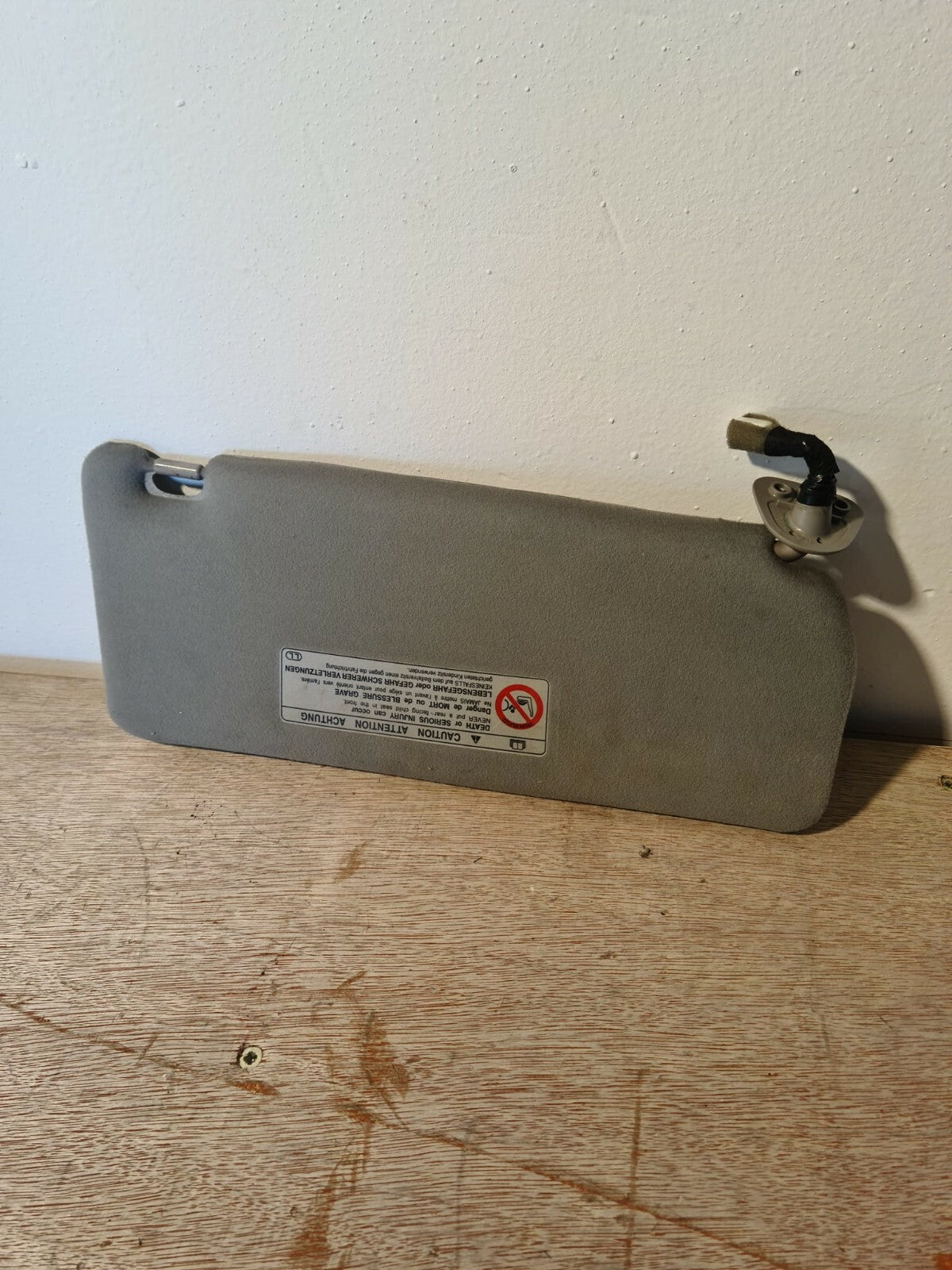 LEXUS IS200 NS PASSENGER SUN VISOR 