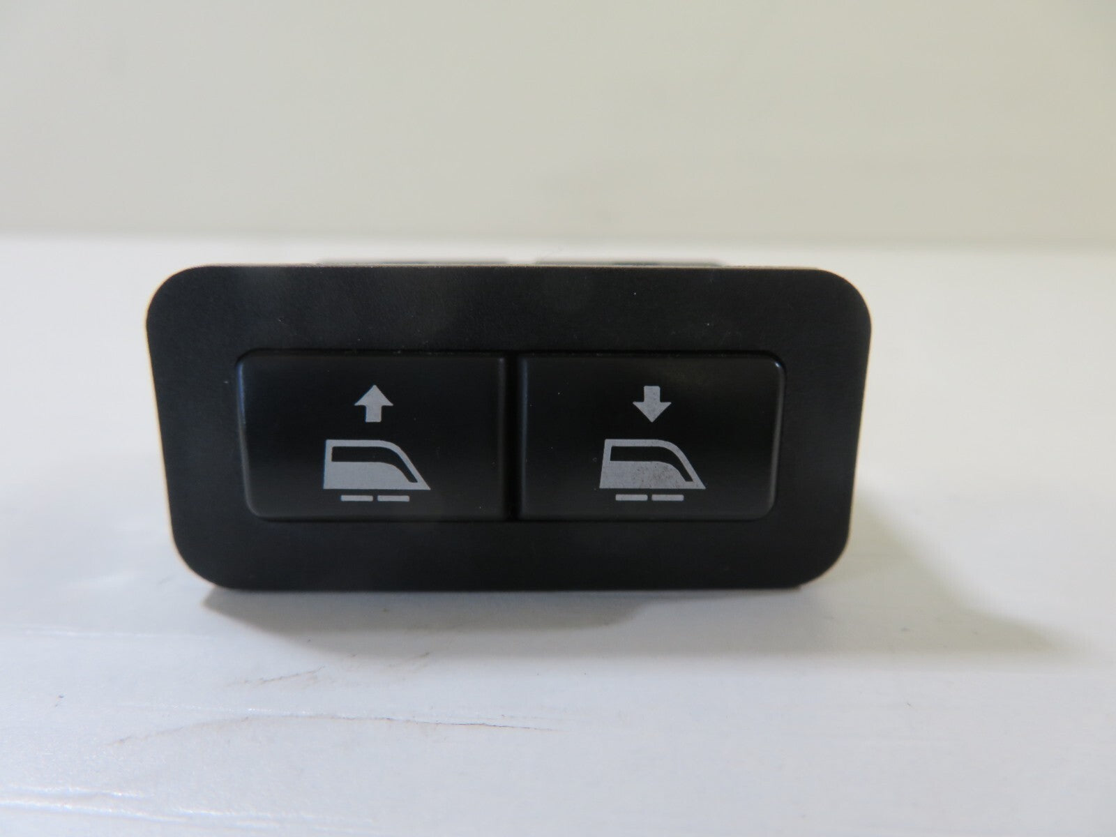 BMW MINI COOPER R52 REAR WINDOW SWITCH 6928740 2001-2006 1325-29