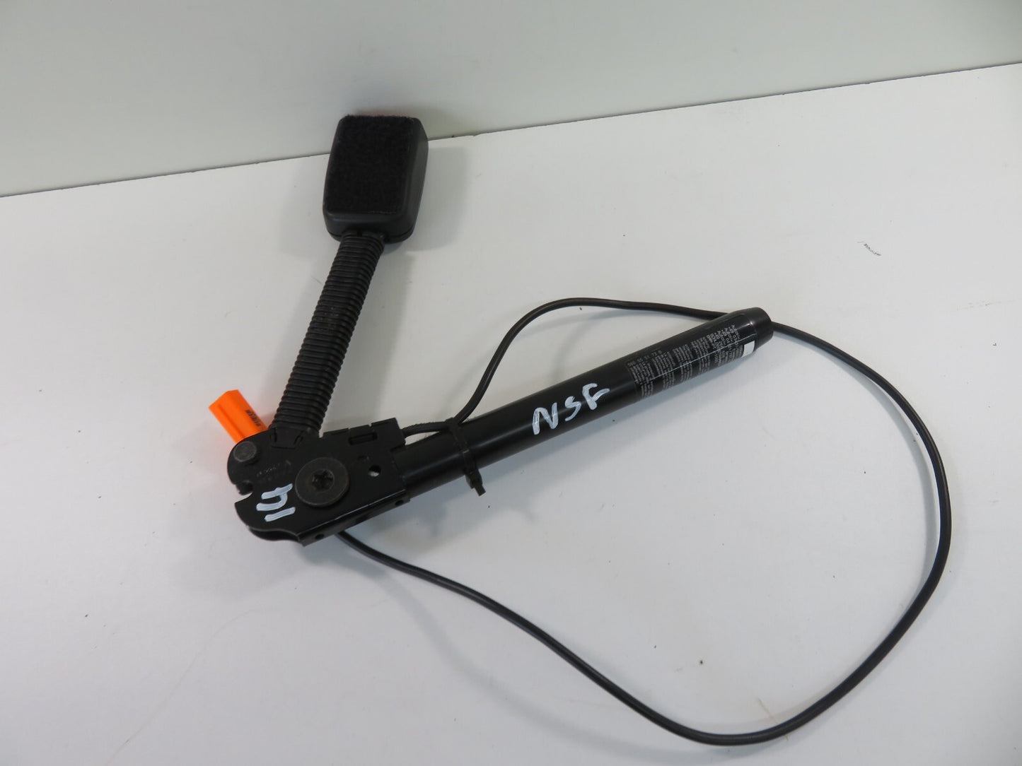 FORD C-MAX NSF PASSENGER SEAT BELT TENSIONER 3M51-R61209-BF 2006-2010 1319-4