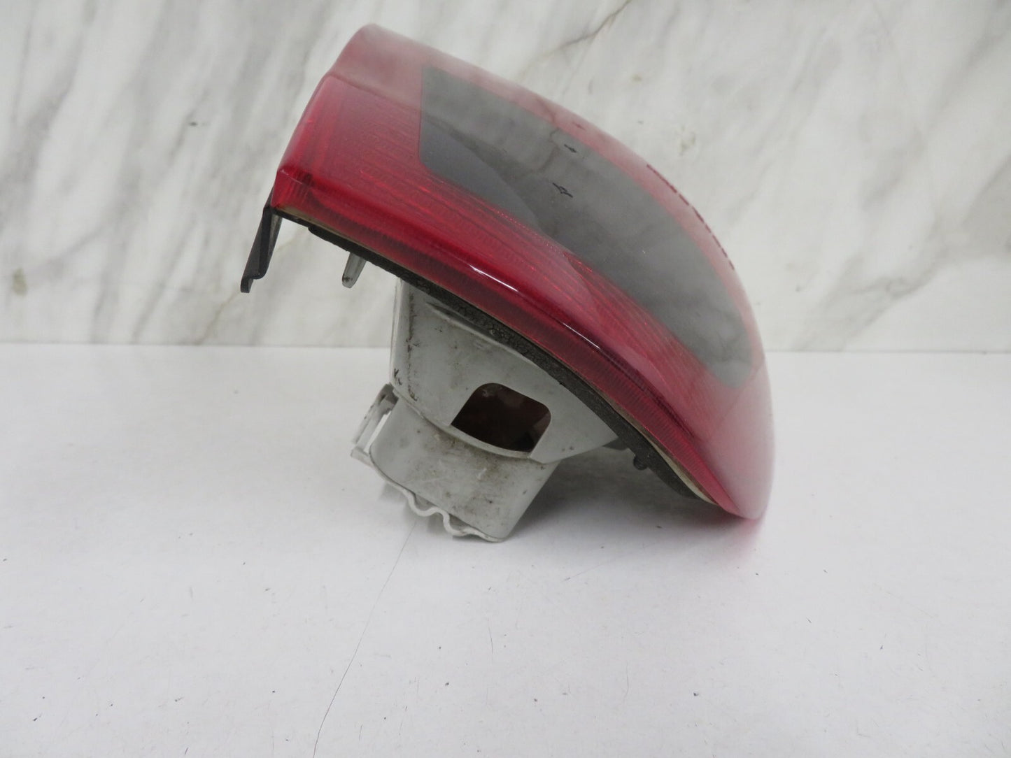 SEAT CORDOBA NS PASSENGER REAR OUTERTAIL LIGHT  1993-2002  MIX1458-2