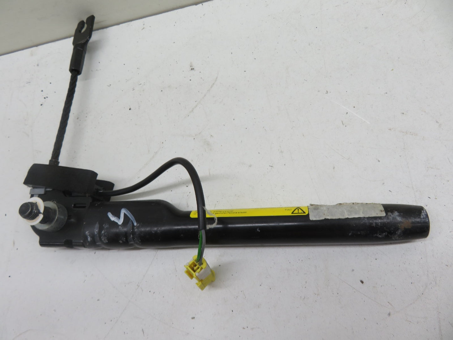 FIAT 500 OS DRIVER SEAT BELT TENSIONER 07354528100 2007-2012 1854-5