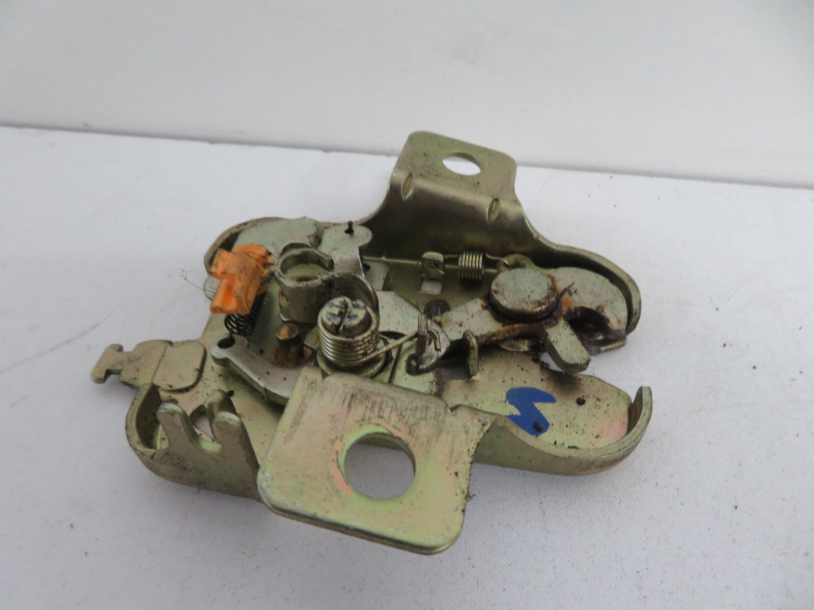 MAZDA MX5 MK1 BOOT LOCK CATCH 1989-1998 #2100-5