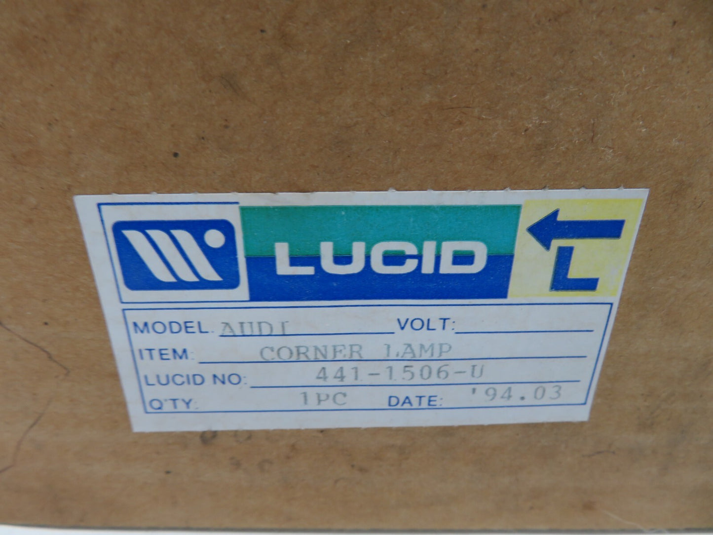 FRONT NS PASSENGER INDICATOR LIGHT FOR AUDI 100 441-1506-U YEARS 1982-1990