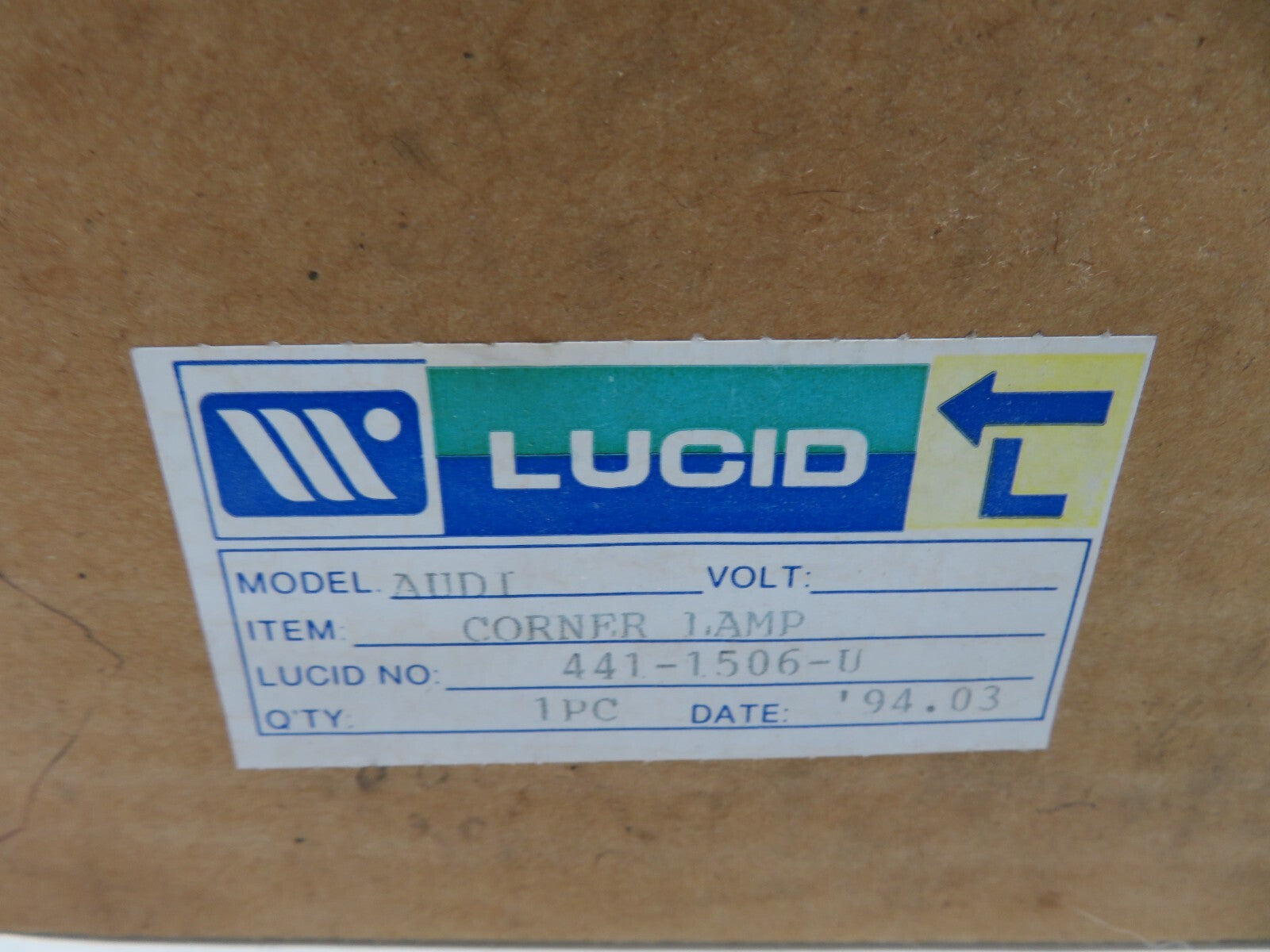 FRONT NS PASSENGER INDICATOR LIGHT FOR AUDI 100 441-1506-U YEARS 1982-1990