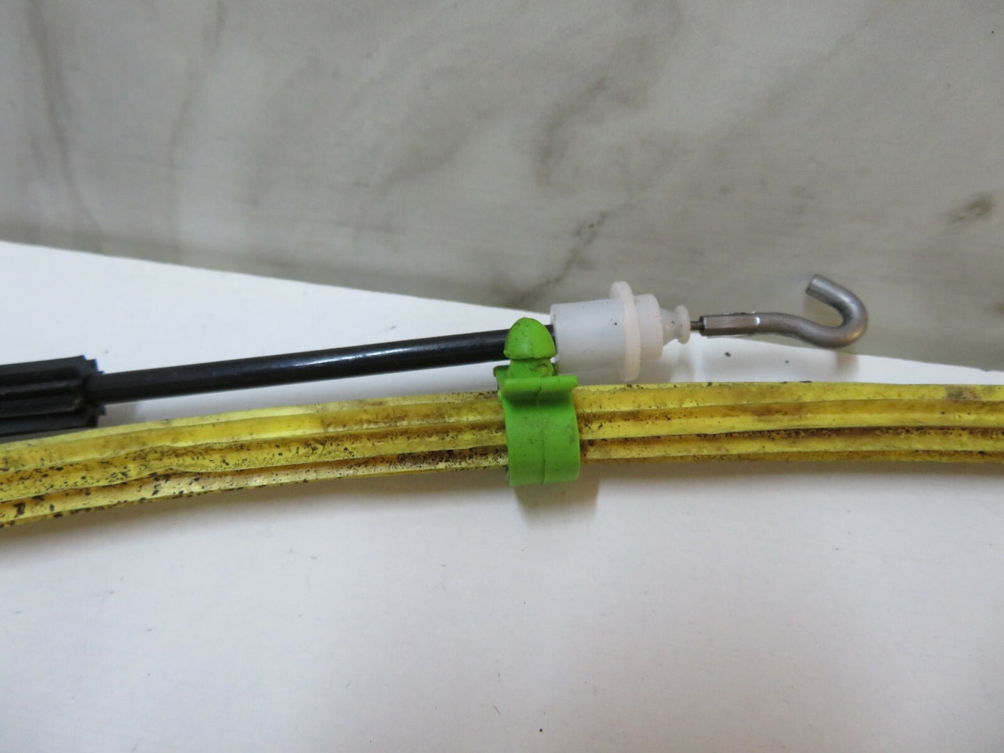 AUDI A6 C5 ALL ROAD OSR DOOR LOCK CATCH 4B0839016G 1998-2003 REFB5-2