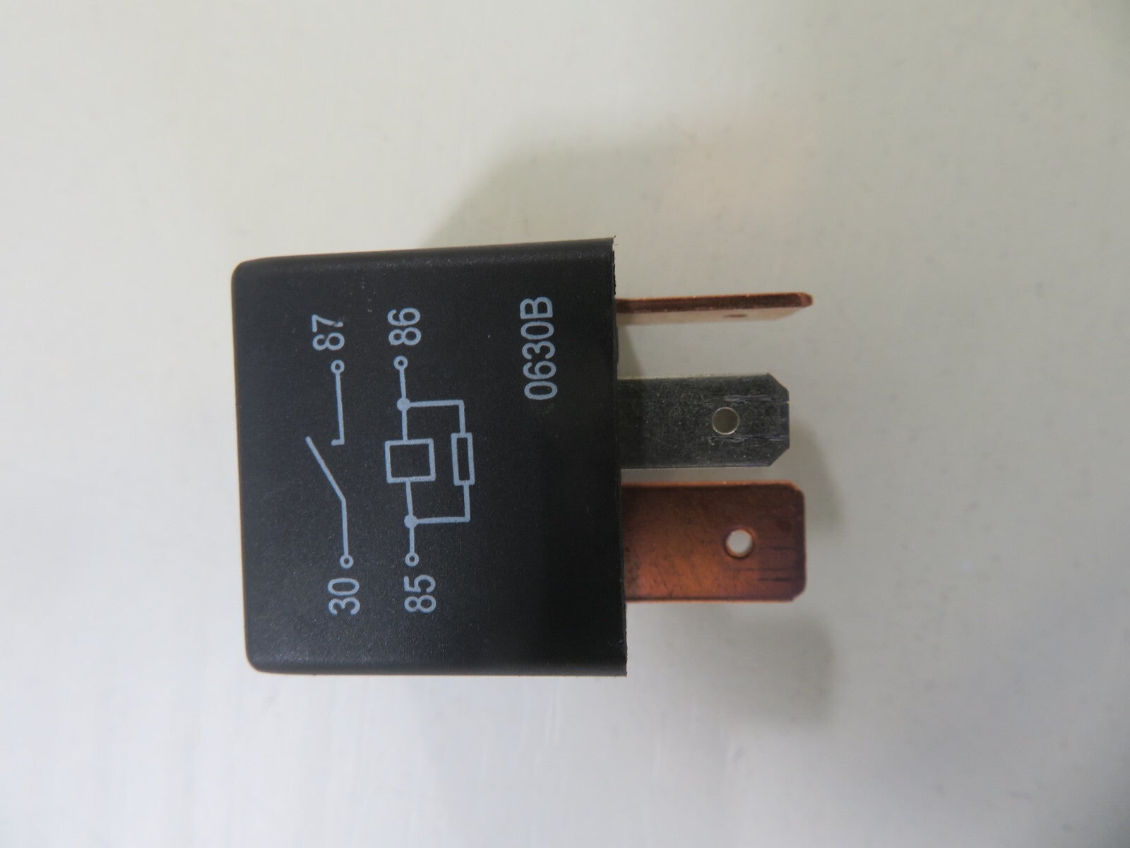 SEAT IBIZA MK3 6L 18 RELAY 191937503 2002-2008 2020-10