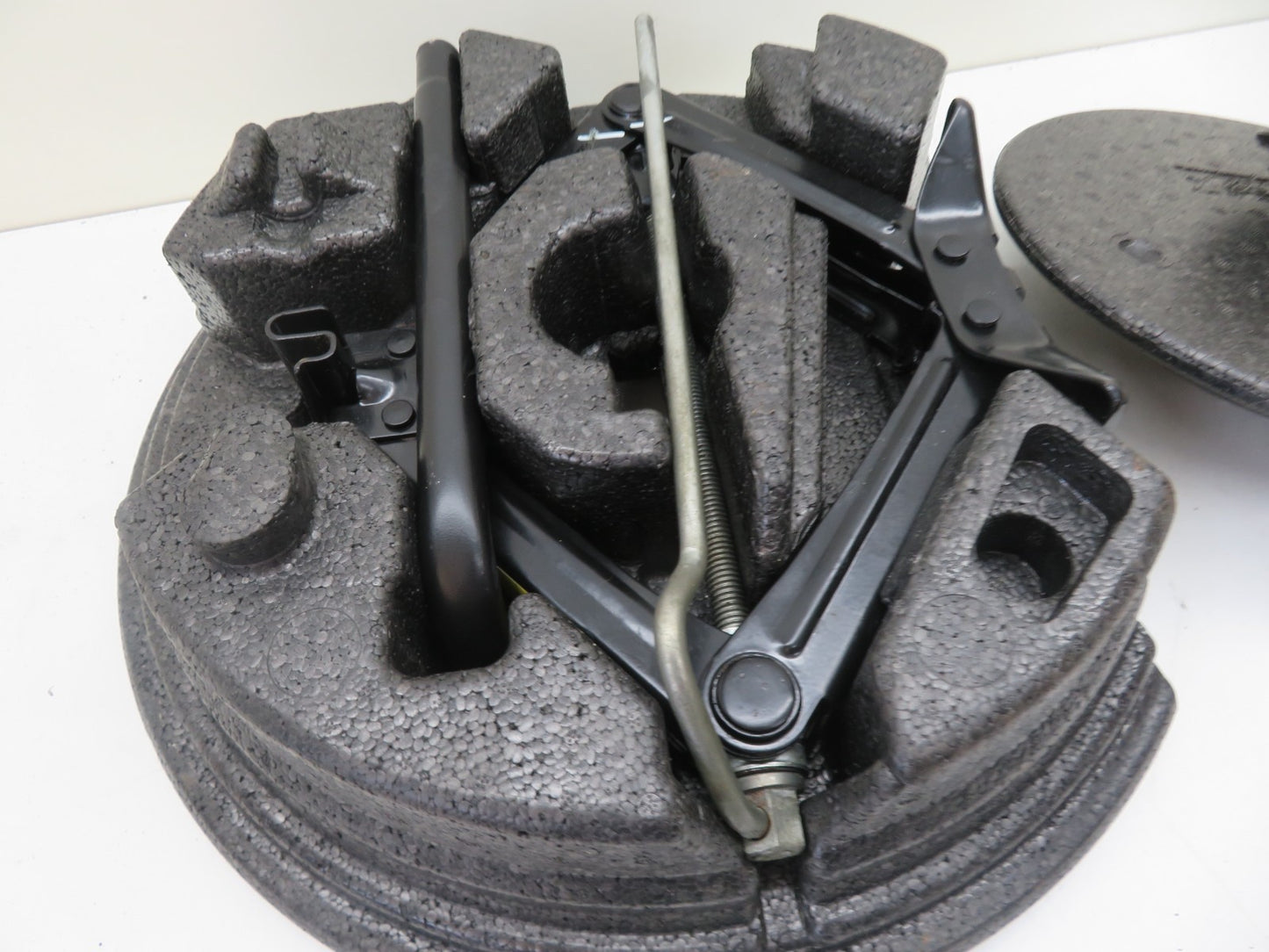 FORD C MAX CAR SCISSOR JACK KIT BOOT FOAM 2011-2015