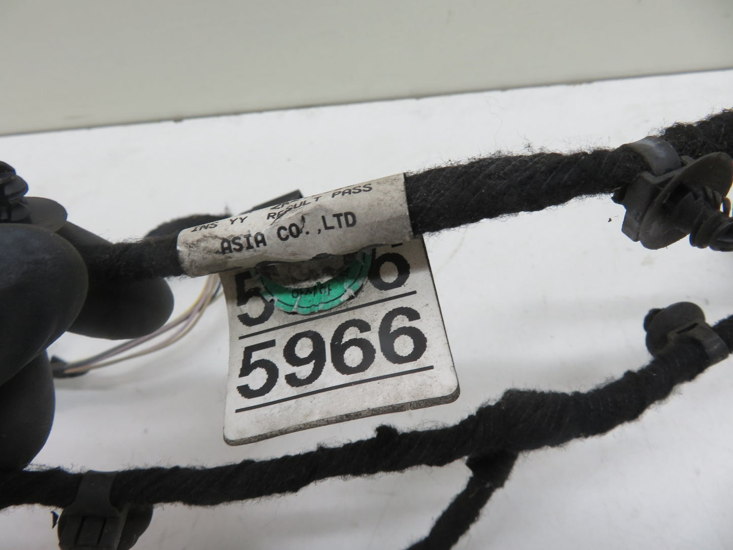 VAUXHALL MOKKA FRONT BUMPER WIRING LOOM 95245966 2012-2016 1147-8