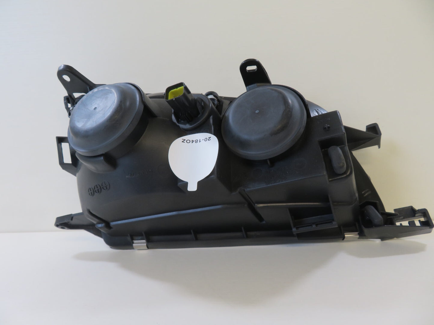 NS PASSENGER LH HEADLIGHT TYC 20-5458-08-2B FOR TOYOTA AVENSIS 1997-2000 #RMS