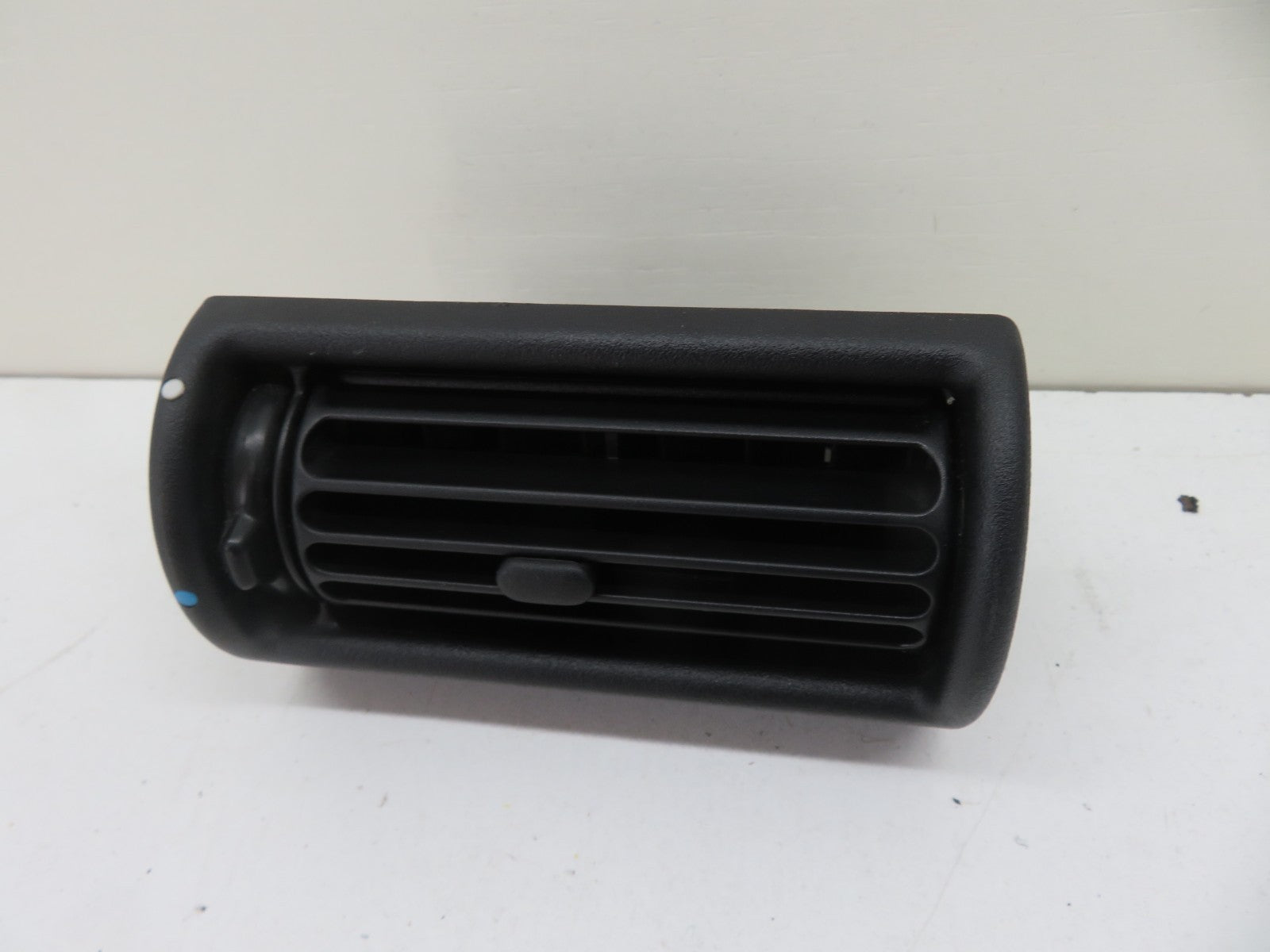 LAND ROVER FREELANDER 1 DASHBOARD AIR VENT 2004-2006 1672-4