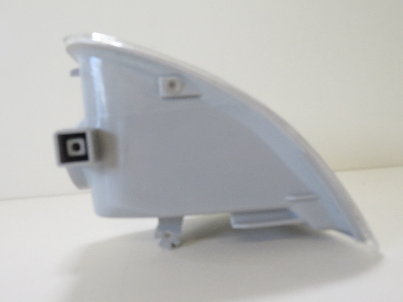 OS DRIVER RH FRONT INDICATOR LIGHT FOR VAUXHALL ASTRA 1991-1994 18-2069-11-2