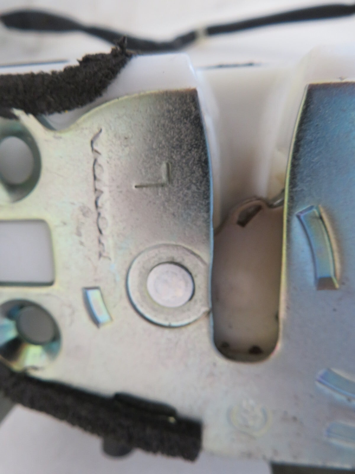 HONDA JAZZ NSF DOOR LOCK CATCH 2002-2008 AM1204-3