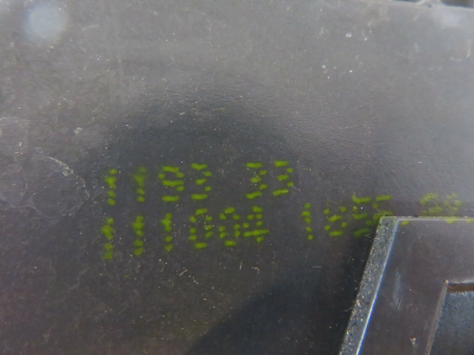 RENAULT SCENIC MK2 NSR DOOR LOCK CATCH 2002-2008 NO2