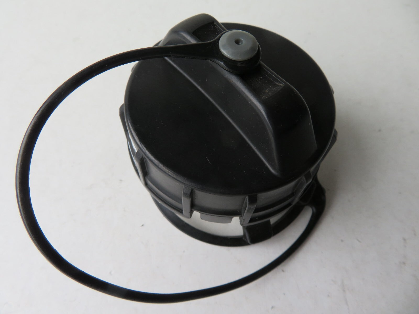 MAZDA 5 MPV FUEL FILLER CAP 2005-2010 A1335-13