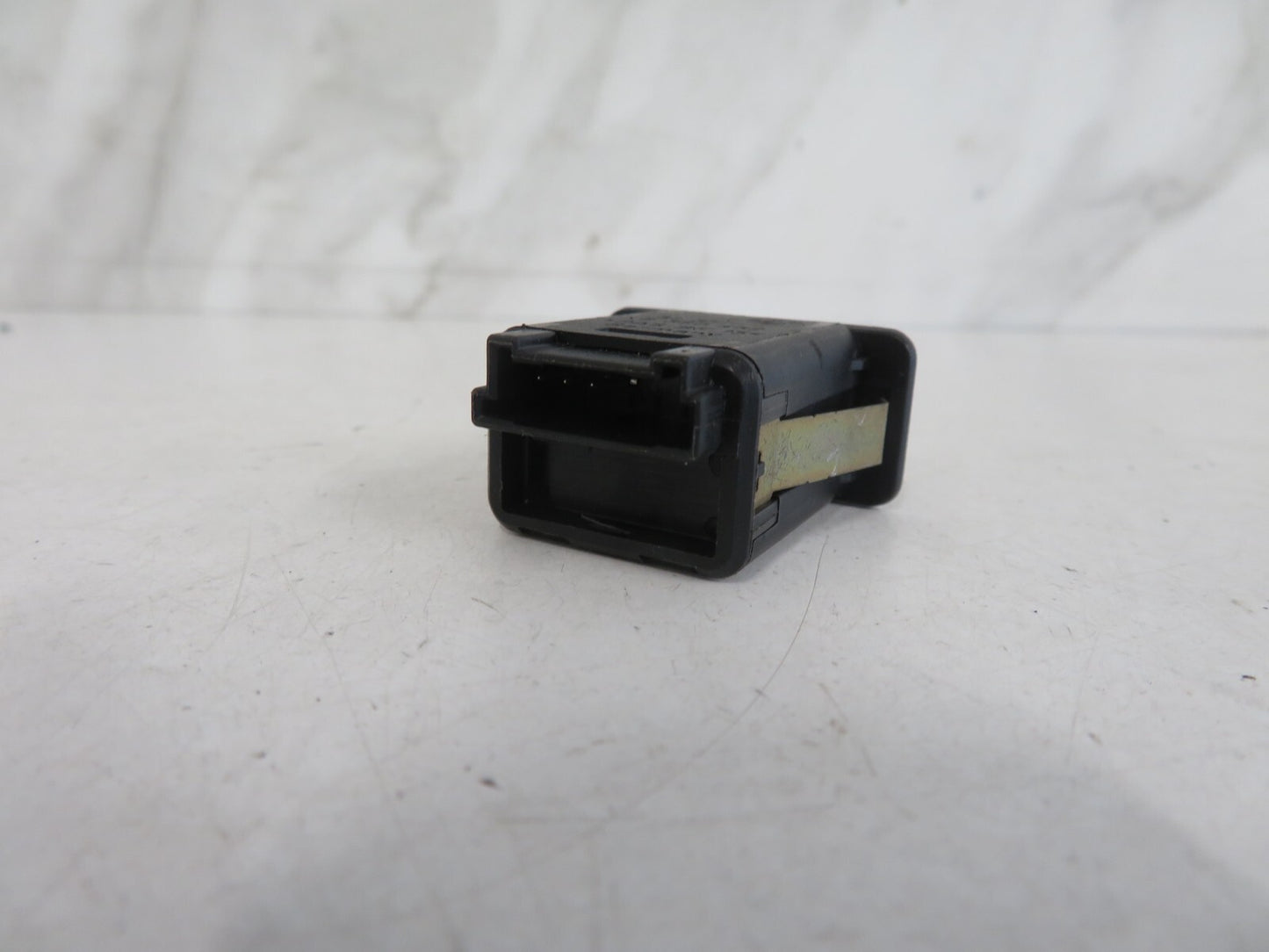 BMW 5 SERIES E39 CRUISE CONTROL SWITCH 03052110 1996-2003 1518-18