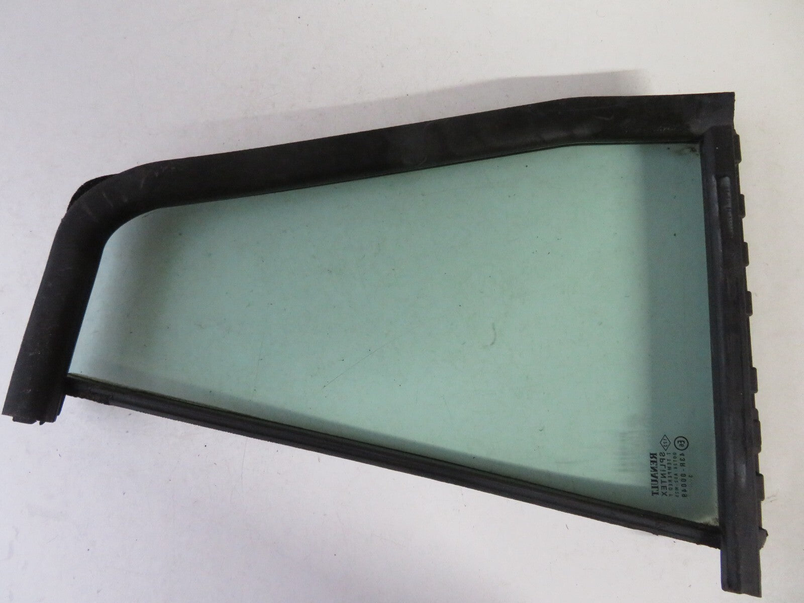 RENAULT LAGUNA ESTATE OSR WINDOW GLASS 2001-2005 AMS1433-19