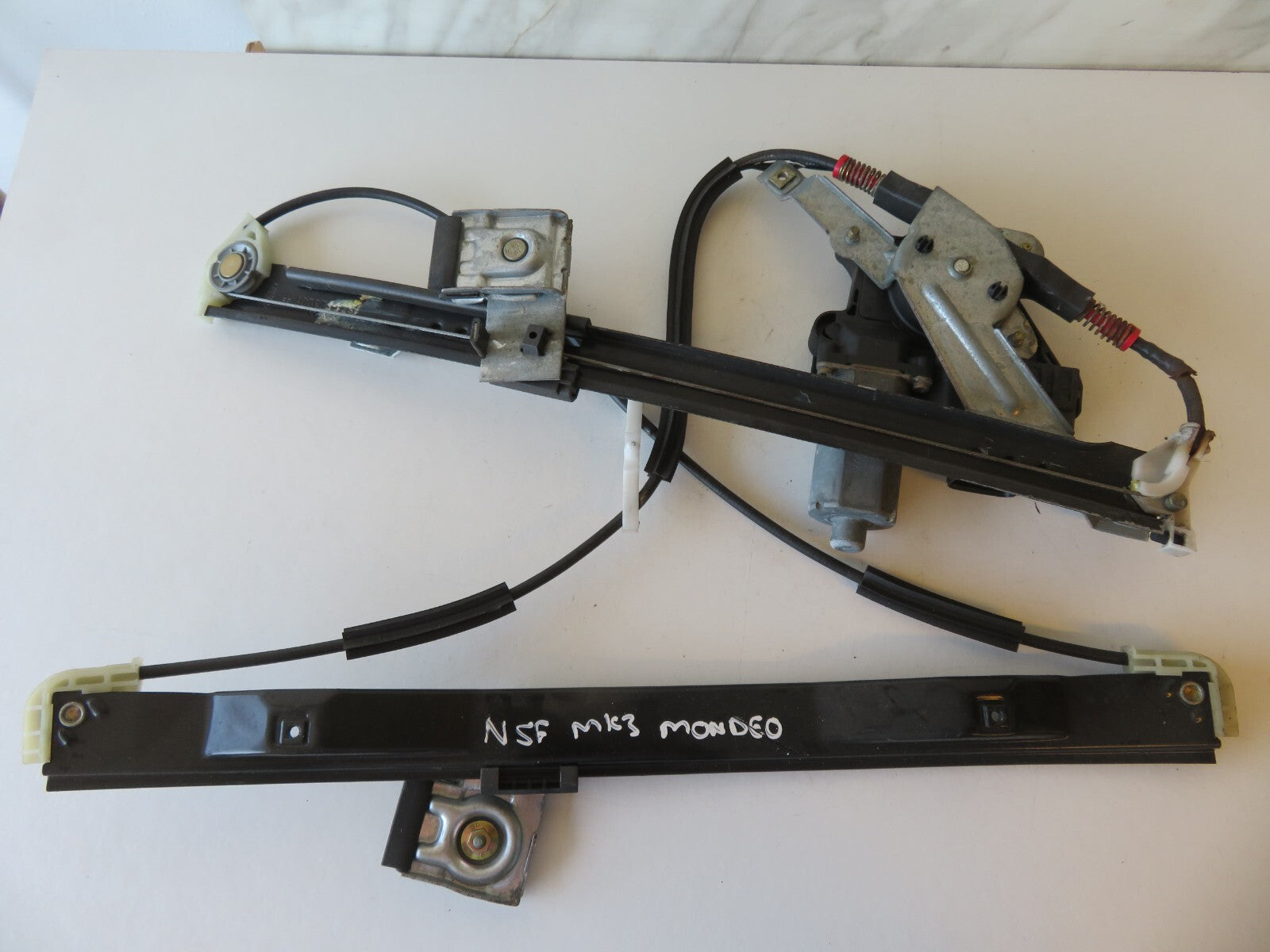 FORD MONDEO MK3 NSF DOOR WINDOW REGULATOR 2001-2007 RA04