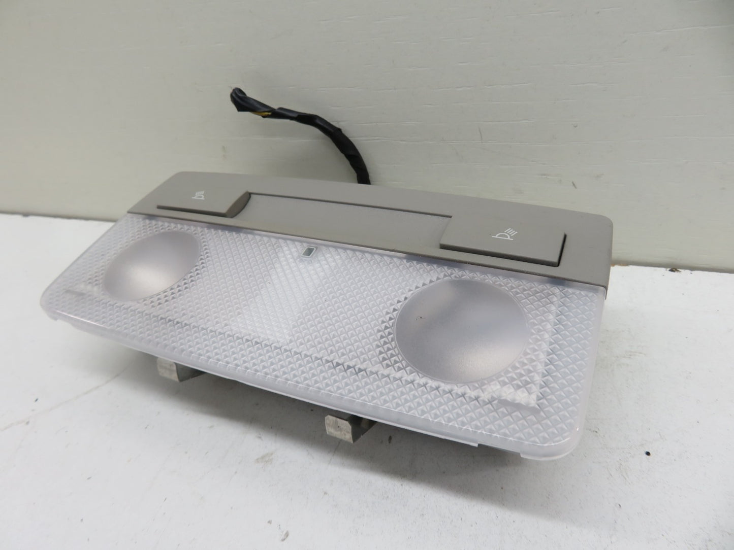 VAUXHALL INSIGNIA INTERIOR ROOF LIGHT 2008-2016 1437-5