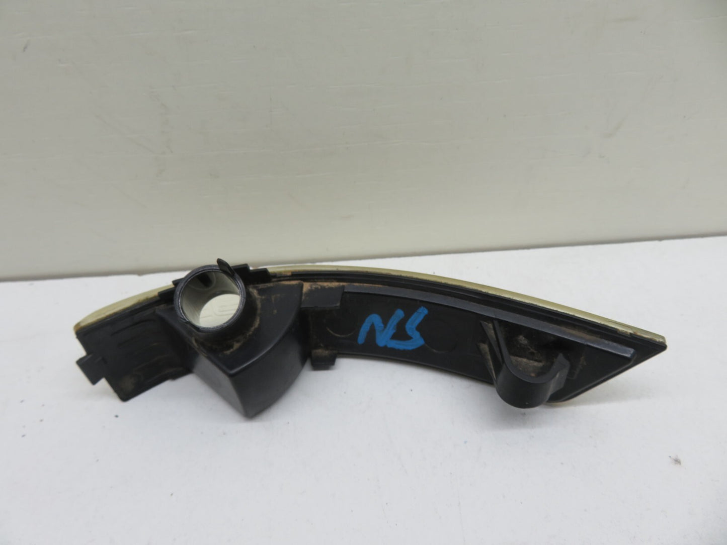 FORD FOCUS MK2 NS PASSENGER DOOR WING MIRROR INDICATOR 2005-2010 1216-17