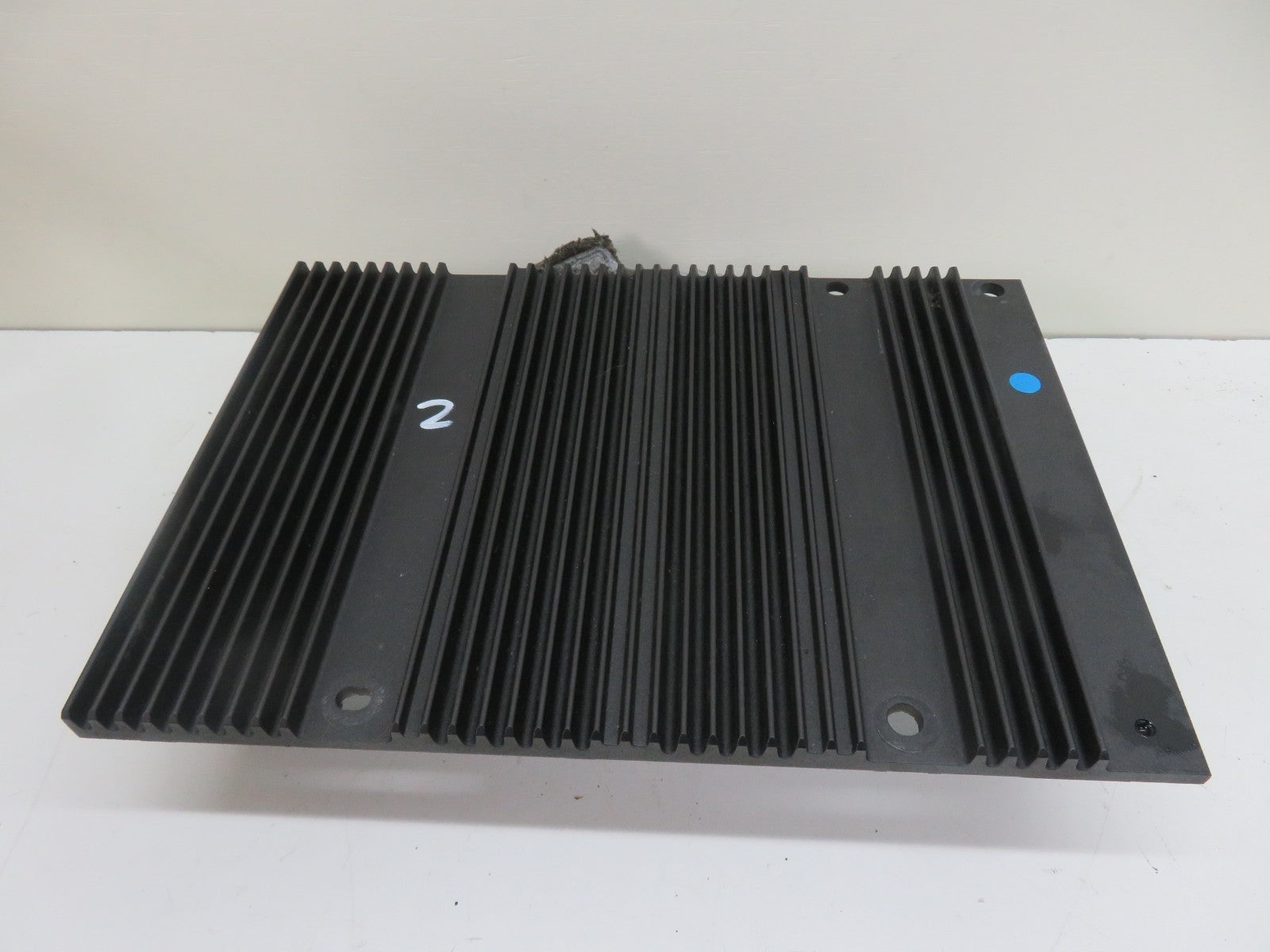 VOLVO V50 AUDIO AMPLIFIER 30732824 2004-2008 HN54-2