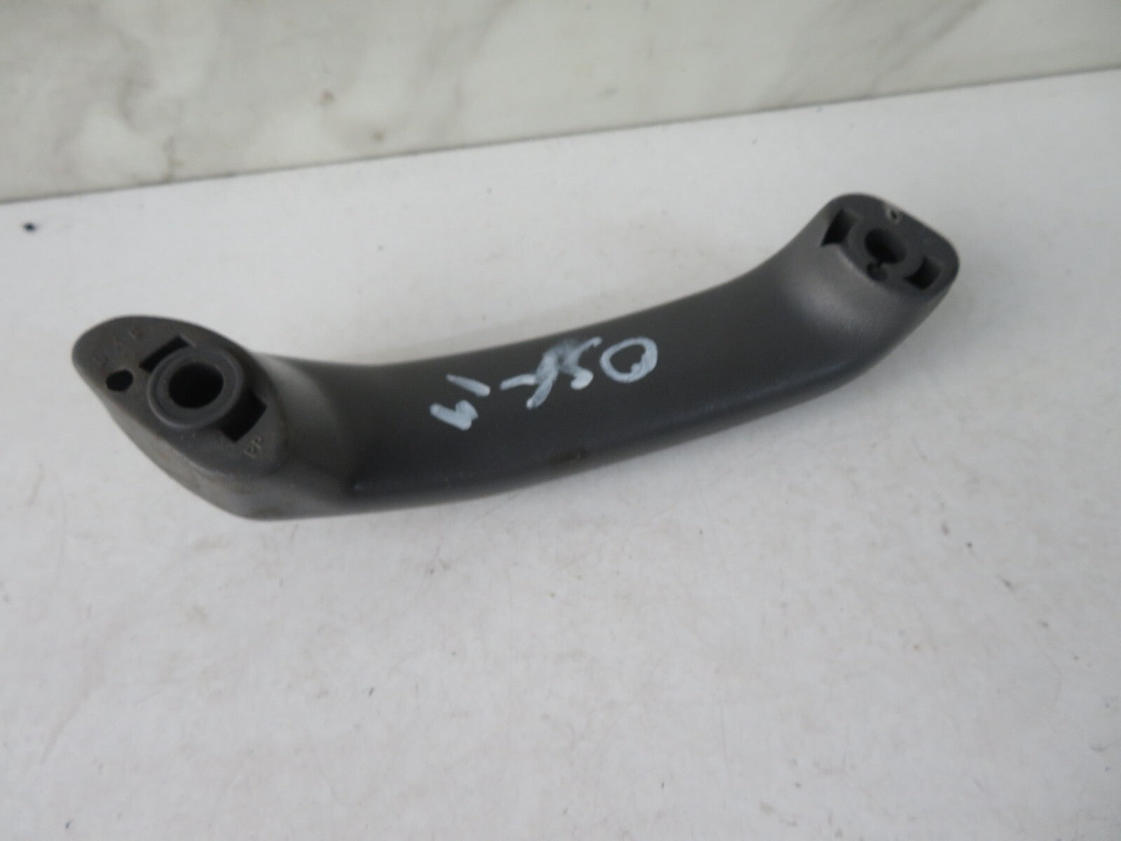 SUZUKI JIMNY OSF INNER DOOR GRAB HANDLE 1998-2005 AMS1509-19