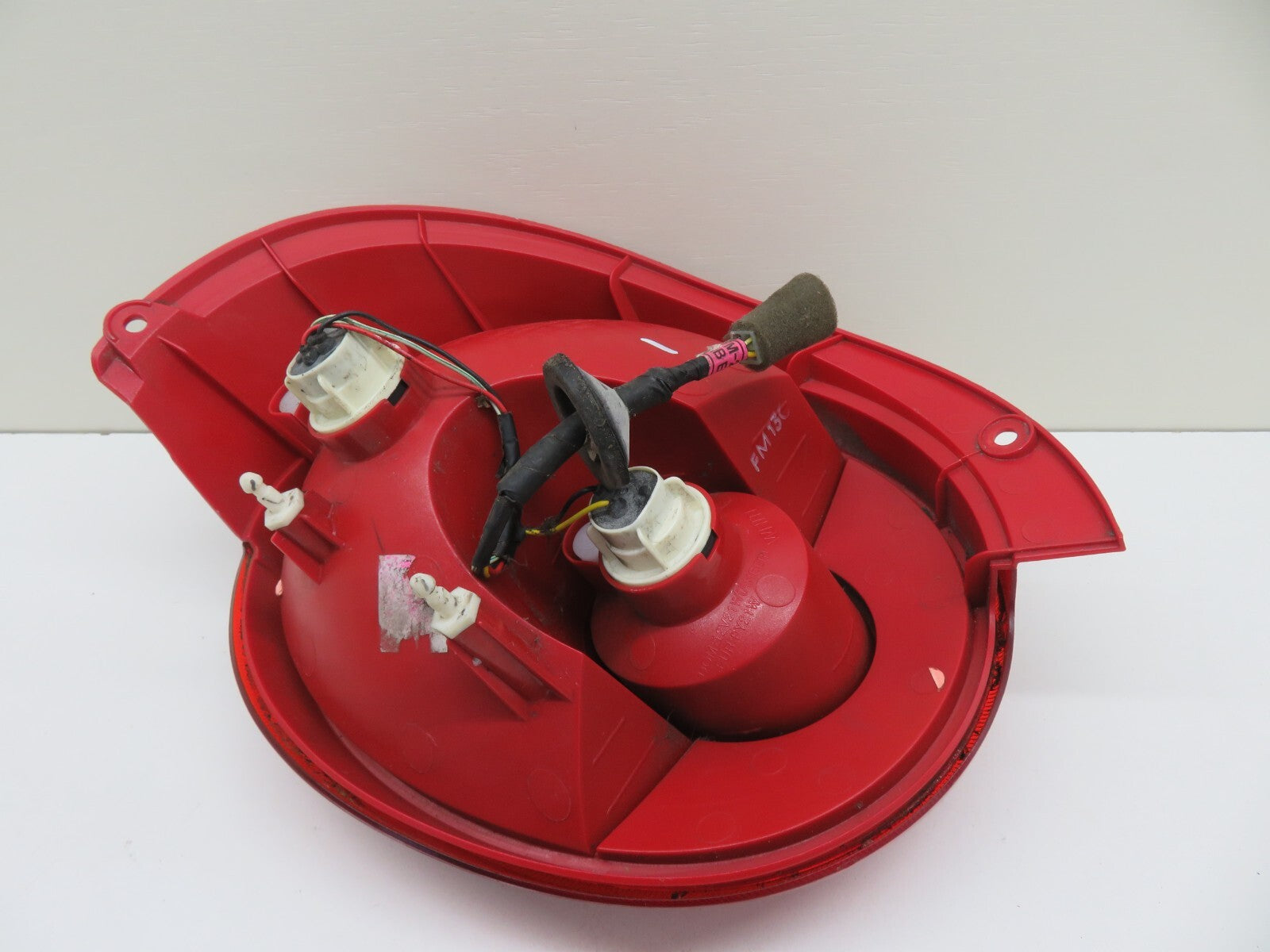 CHEVROLET OS DRIVER REAR TAIL LIGHT 2005-2010 1228-1