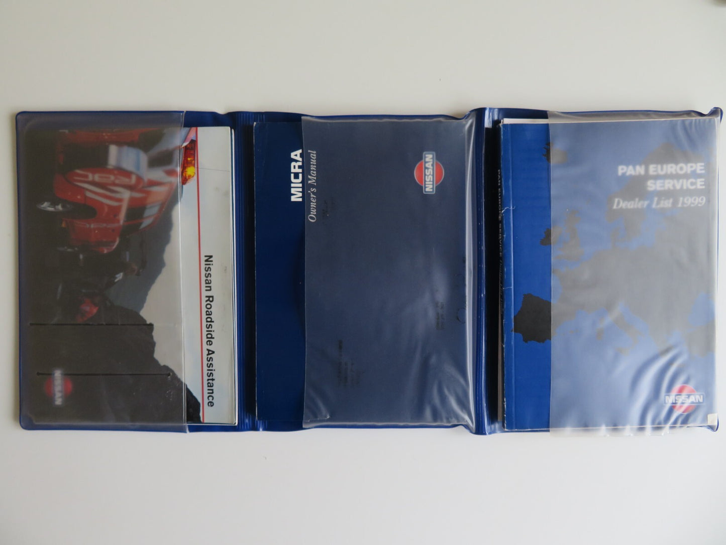 NISSAN MICRA OWNERS MANUAL WITH FOLDER 1997-2003 HM3-2