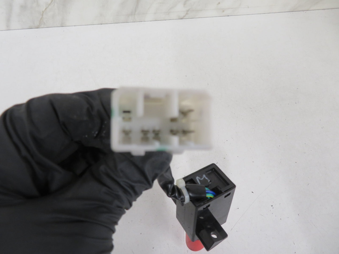 ROVER CITY ROVER HAZARD SWITCH 2003-2005 1642-12