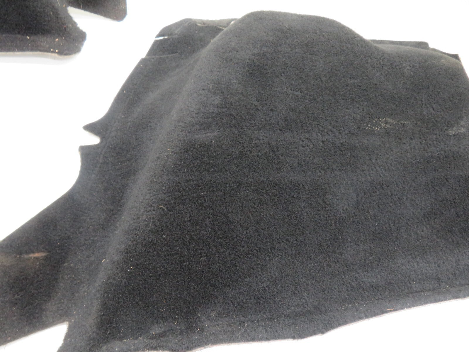 FORD FOCUS ST REAR BOOT SIDE CARPETS BOTH SIDES 2005-2010