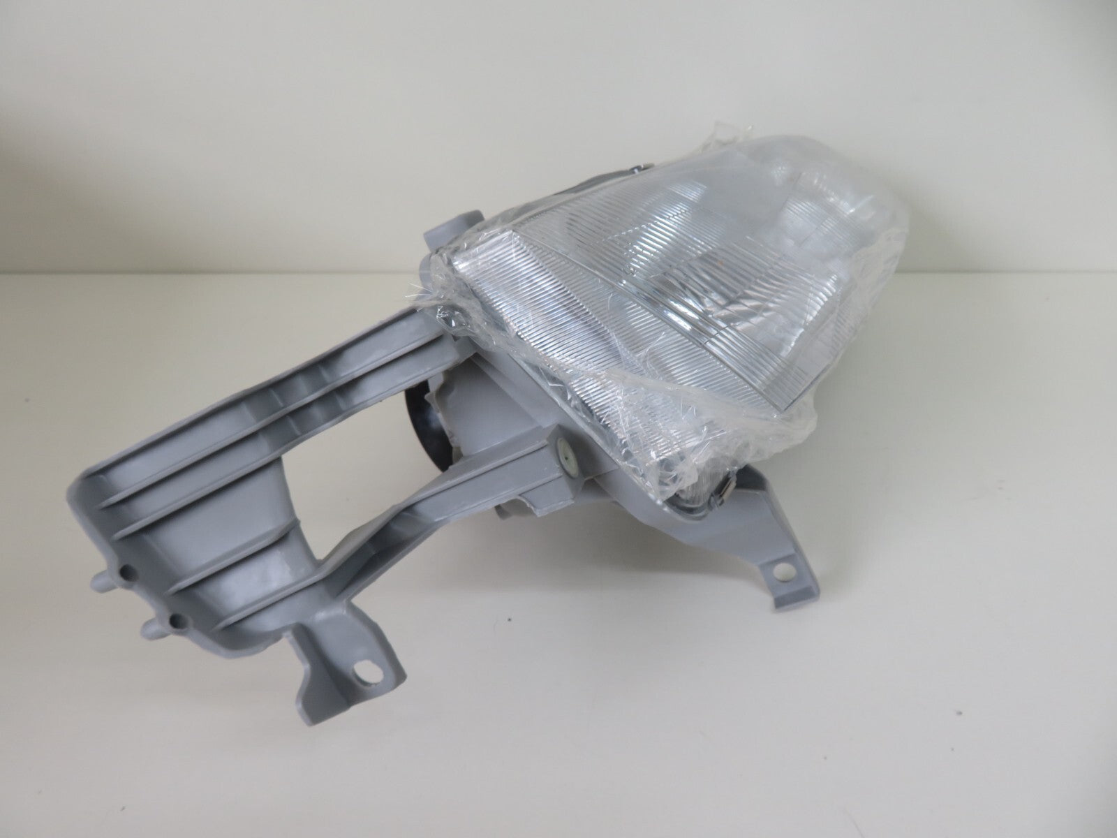 OS RH DRIVER HEADLIGHT FOR HONDA ACCORD TYC 20-3142-05-2B 1992-1995 #RMS