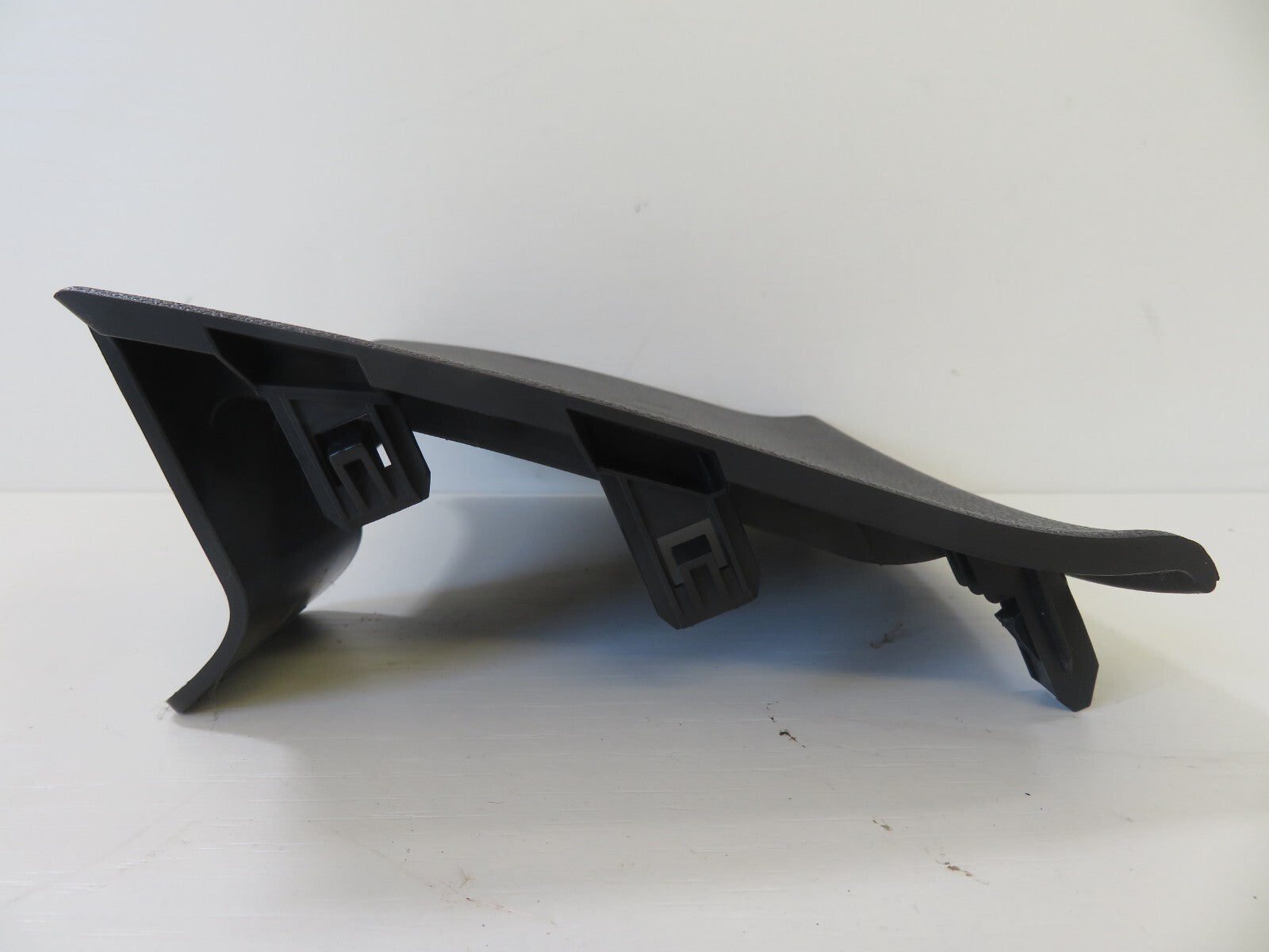 PEUGEOT 308 DRIVER LOWER DASH TRIM 9658527877 2007-2013 1349-12