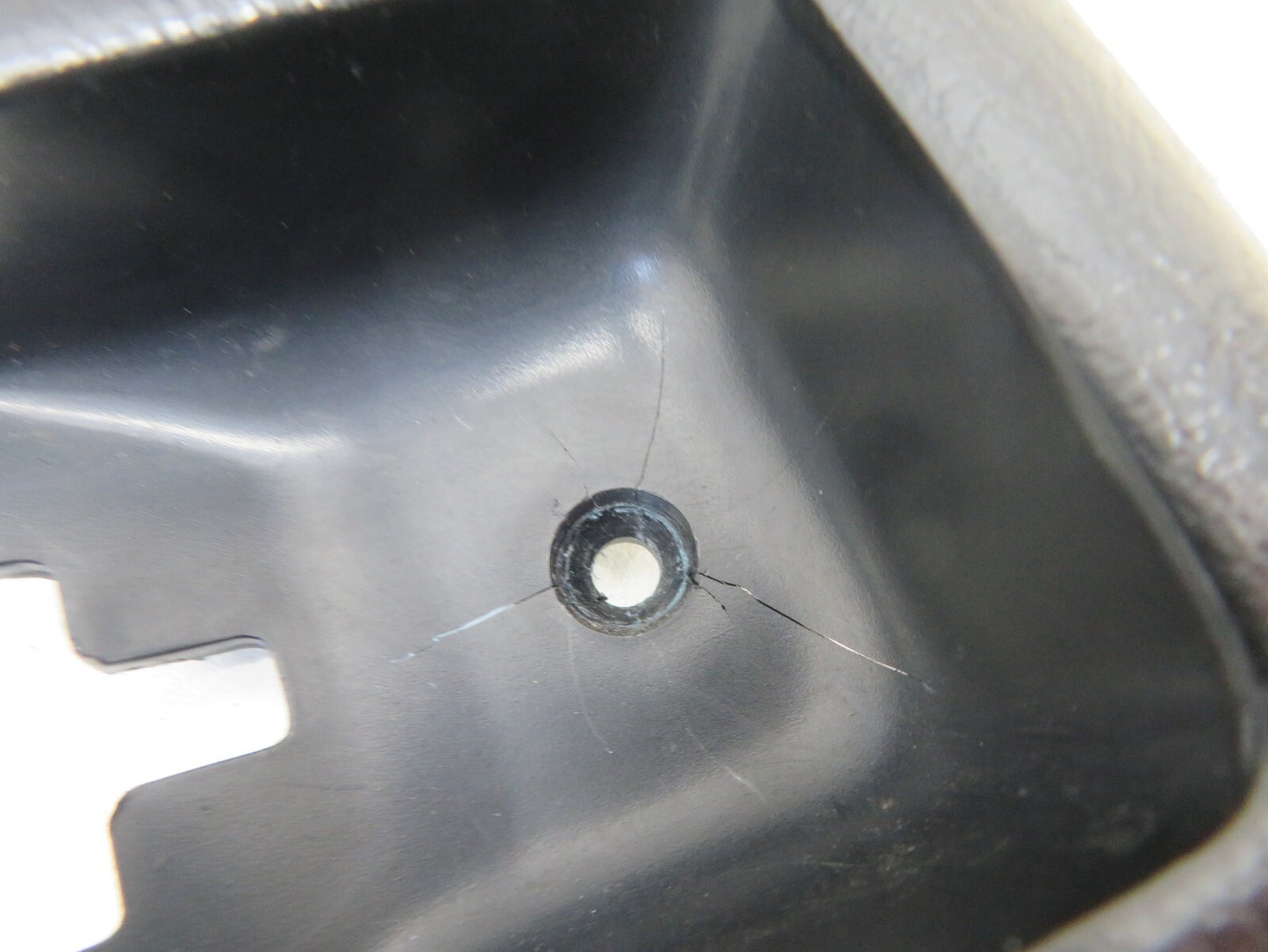 TOYOTA MR2 MK2 SW20 ENGINE LID LEVER SURROUND TRIM 1990-1999 1000-7