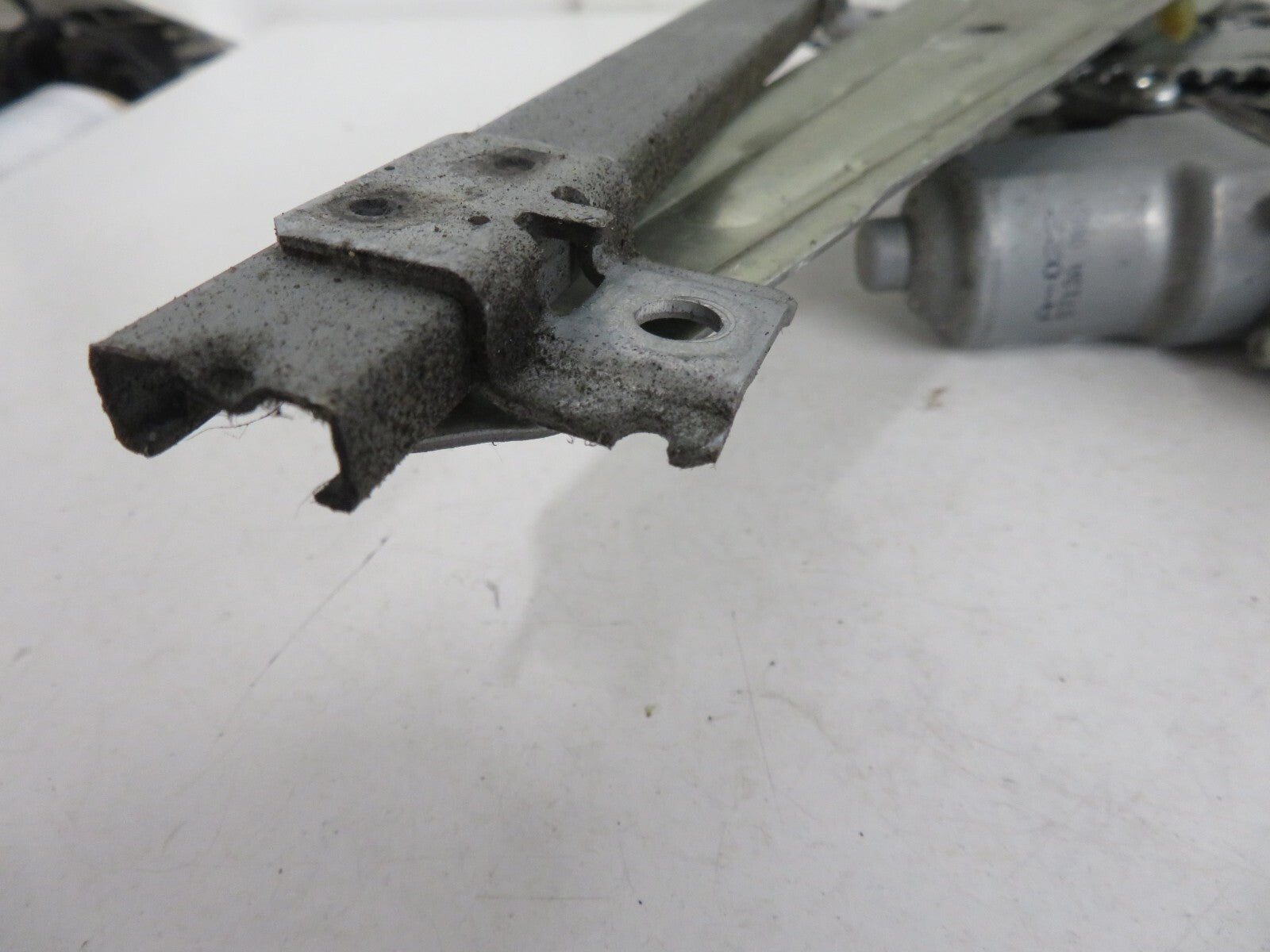 PEUGEOT 4007 OSR WINDOW REGULATOR 2007-2012 1630-15