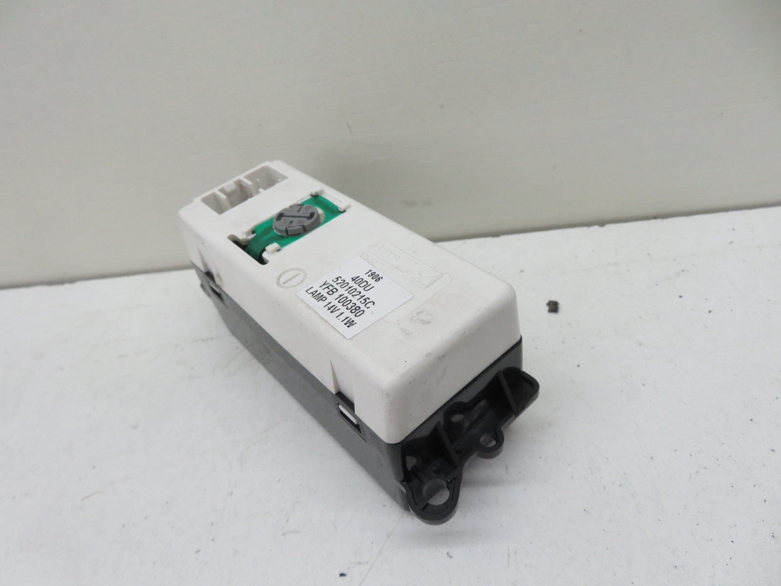 LAND ROVER FREELANDER 1 INTERIOR CLOCK  2004-2006 1672-6