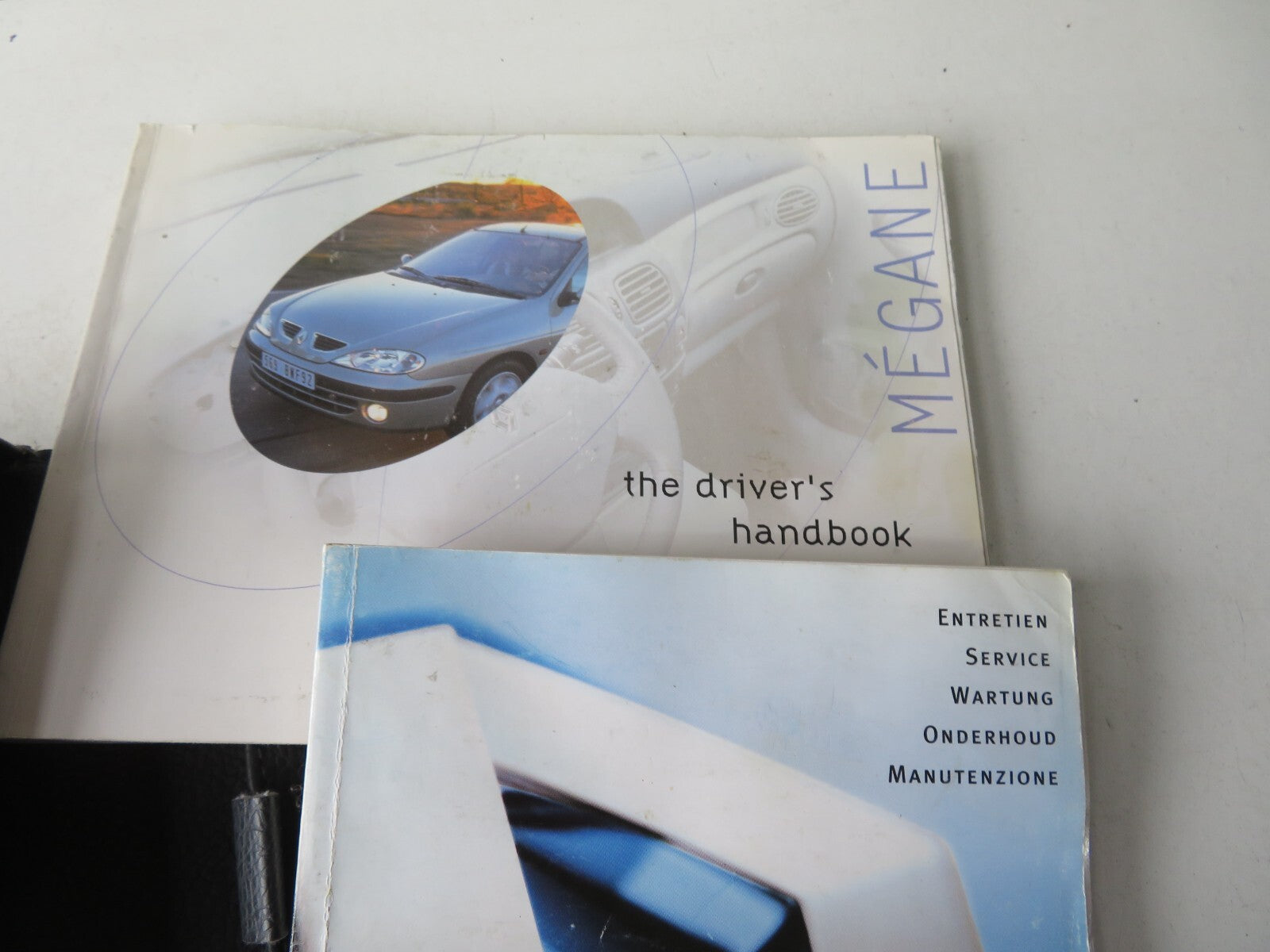 RENAULT MEGANE MK1 OWNERS MANUAL WITH FOLDER 1999-2002 A1117-17