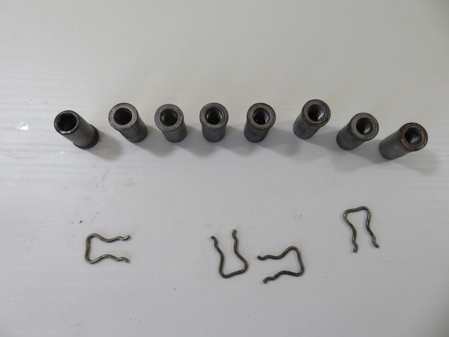 PEUGEOT 308 1.6 HDI FUEL INJECTOR CLAMP NUT FIXINGS CLIPS 2007-2013 1421-10