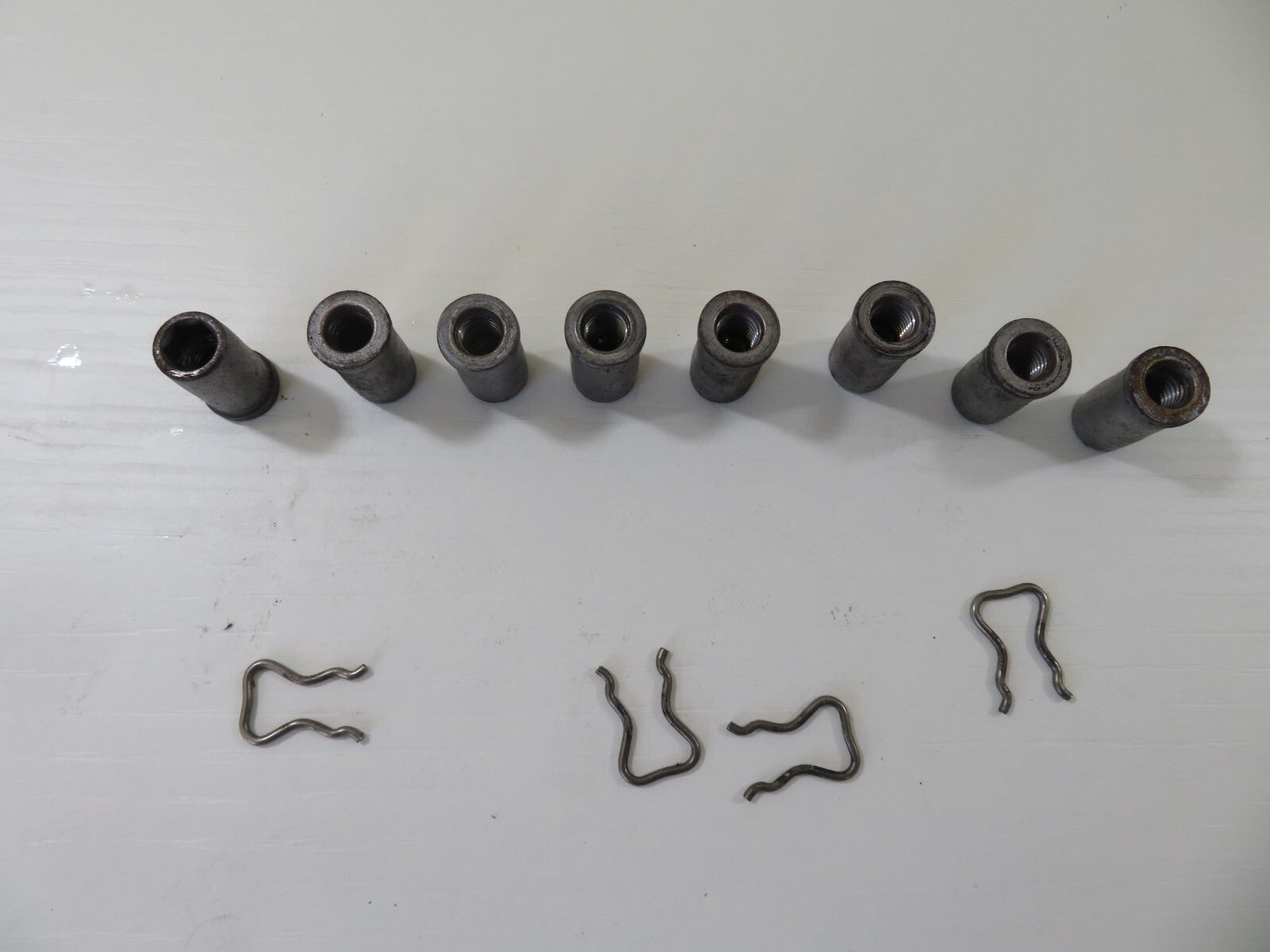 PEUGEOT 308 1.6 HDI FUEL INJECTOR CLAMP NUT FIXINGS CLIPS 2007-2013 1421-10