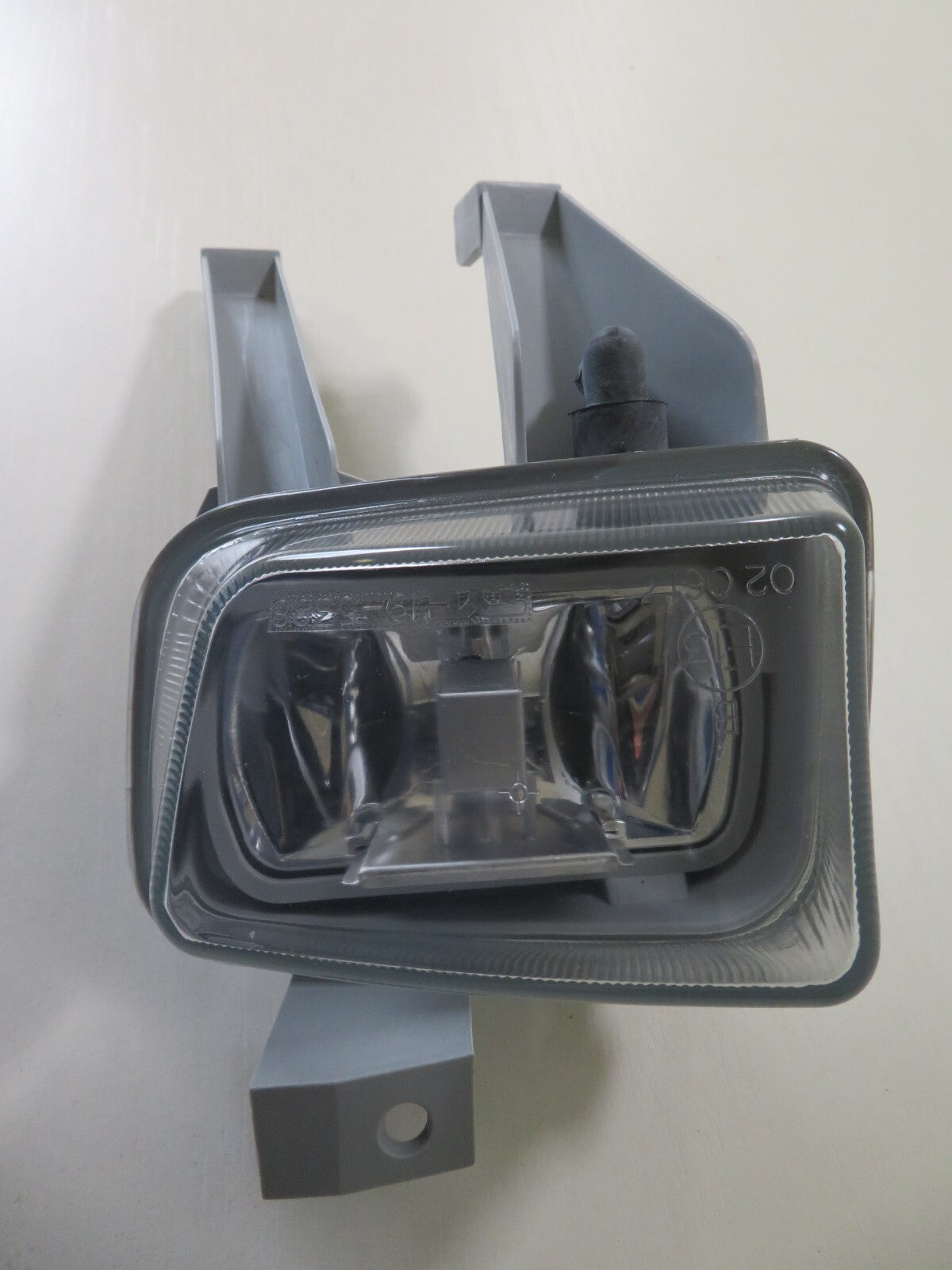 NS PASSENGER L FRONT FOG LIGHT OP0154414 FOR VAUXHALL ASTRA 1995-1998