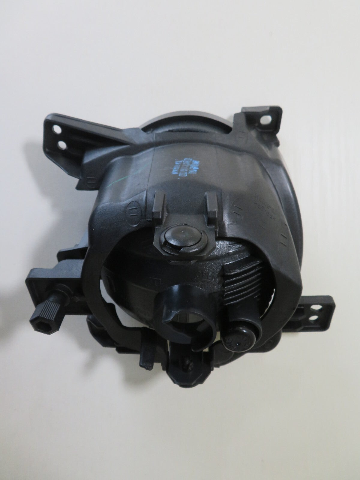 OS DRIVER RH FRONT FOG LIGHT FOR HYUNDAI SANTA FE FOR YEARS 2005-2012 HN8184413