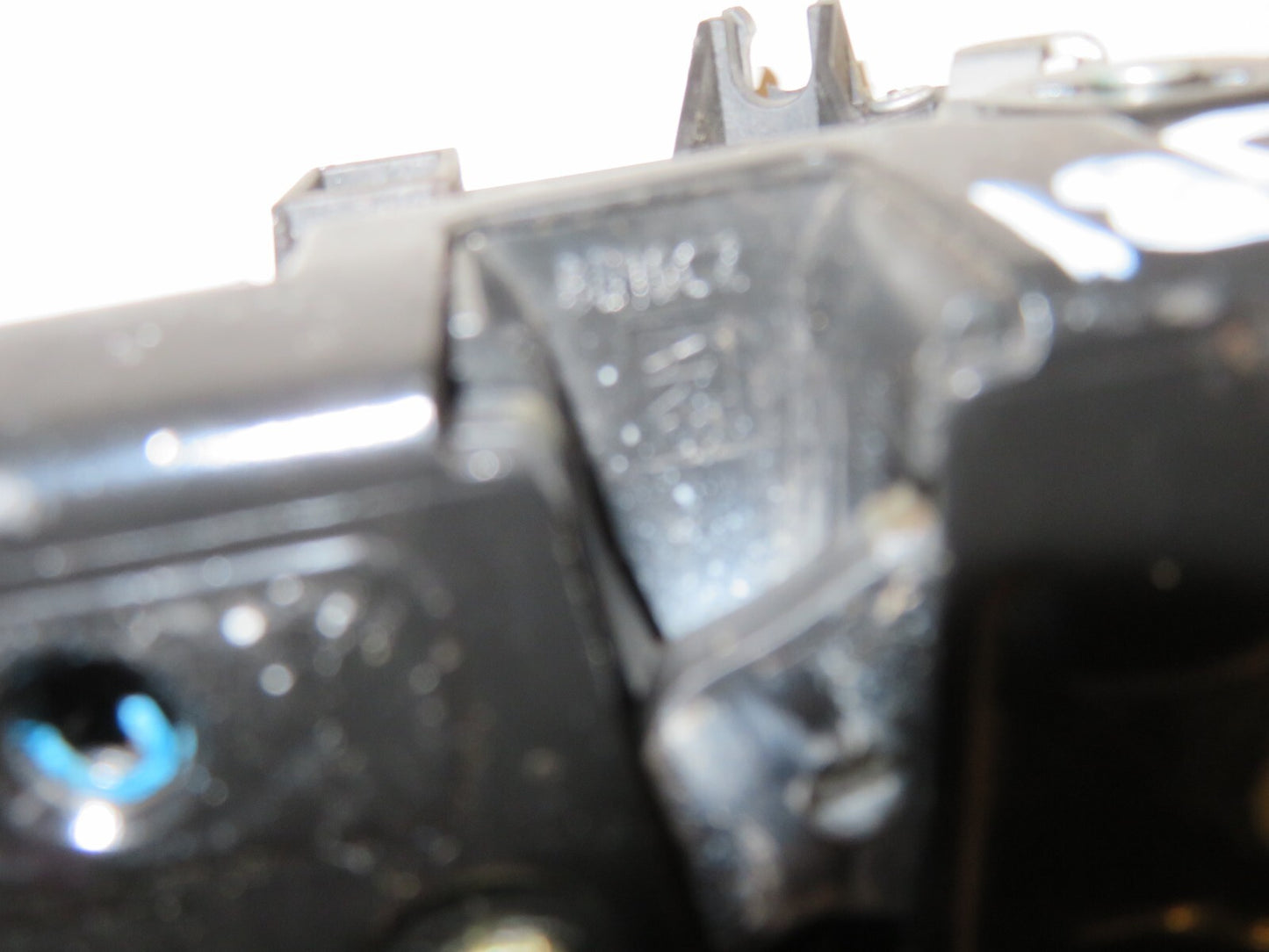 VOLKSWAGEN VW TOURAN OSF DOOR LOCK CATCH 2003-2010 AMS1452-18