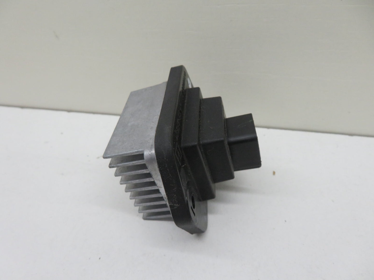 MAZDA CX7 HEATER BLOWER MOTOR RESISTOR 2008-2012 1325-10