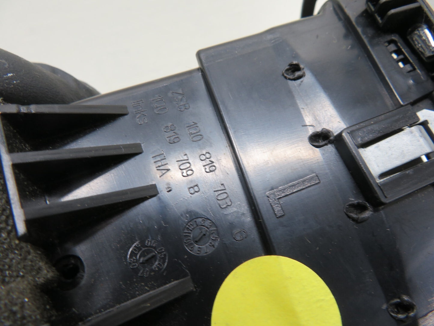 VOLKSWAGEN VW EOS NS PASSENGER DASHBOARD AIR VENT 2006-2010 1721-14