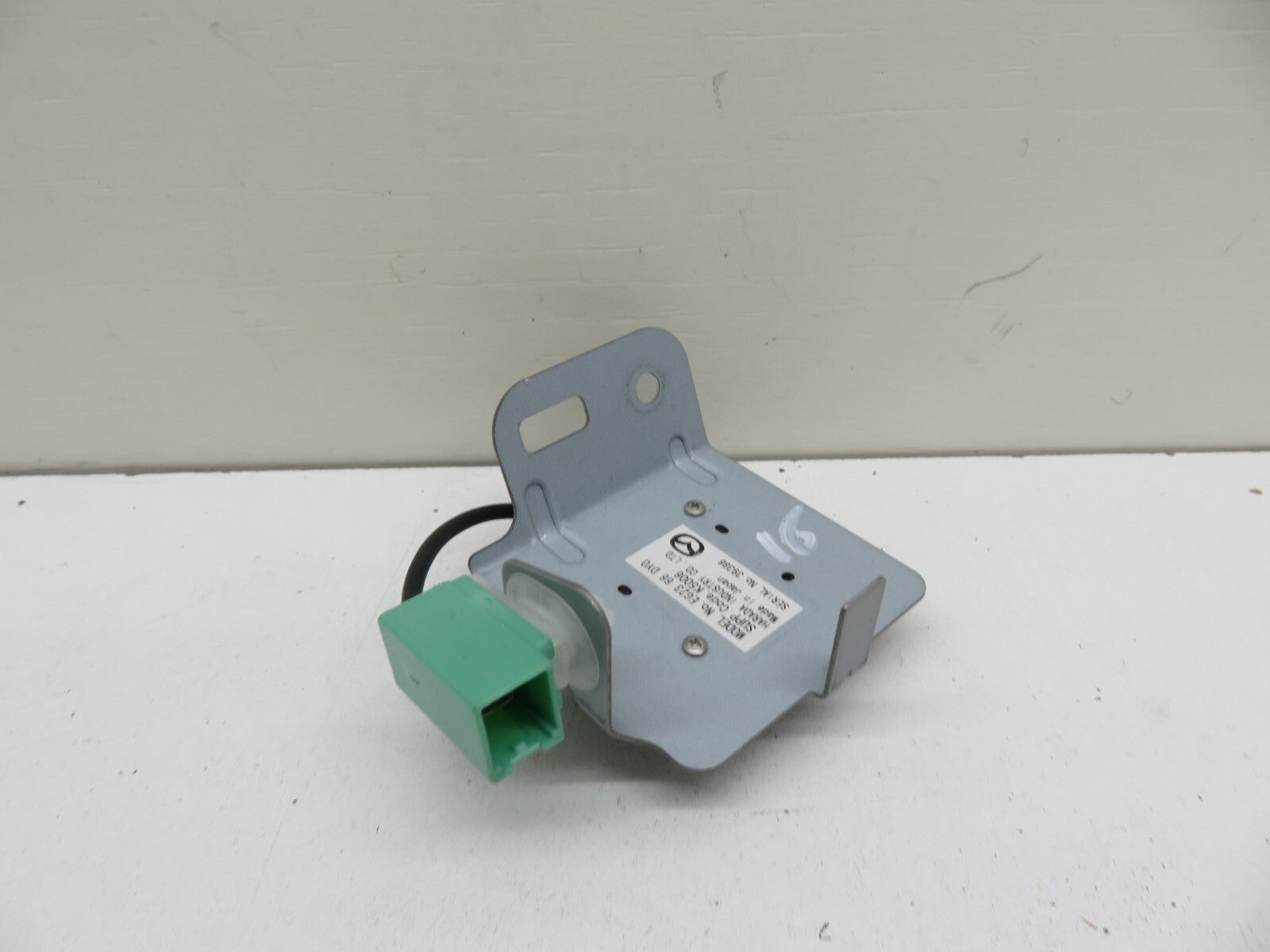 MAZDA CX7 SAT NAV ANTENNA EG2366DY0 2008-2012 1414-16