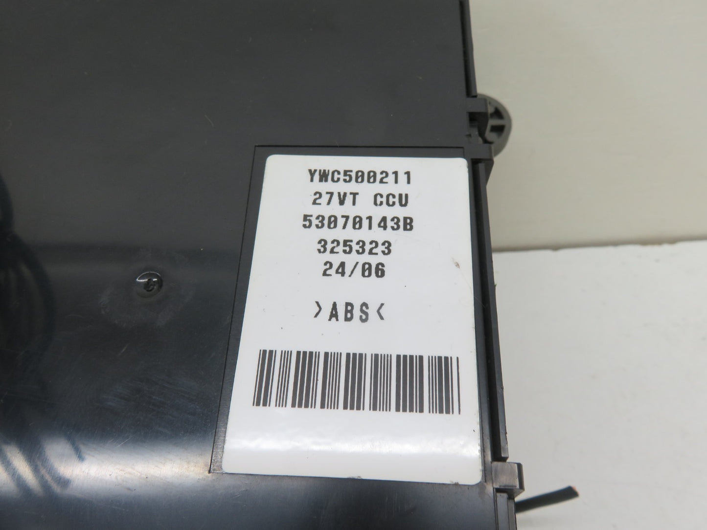 LAND ROVER FREELANDER 1 BODY CONTROL MODULE FUSE BOX YWC500211 1997-2006 1500-3