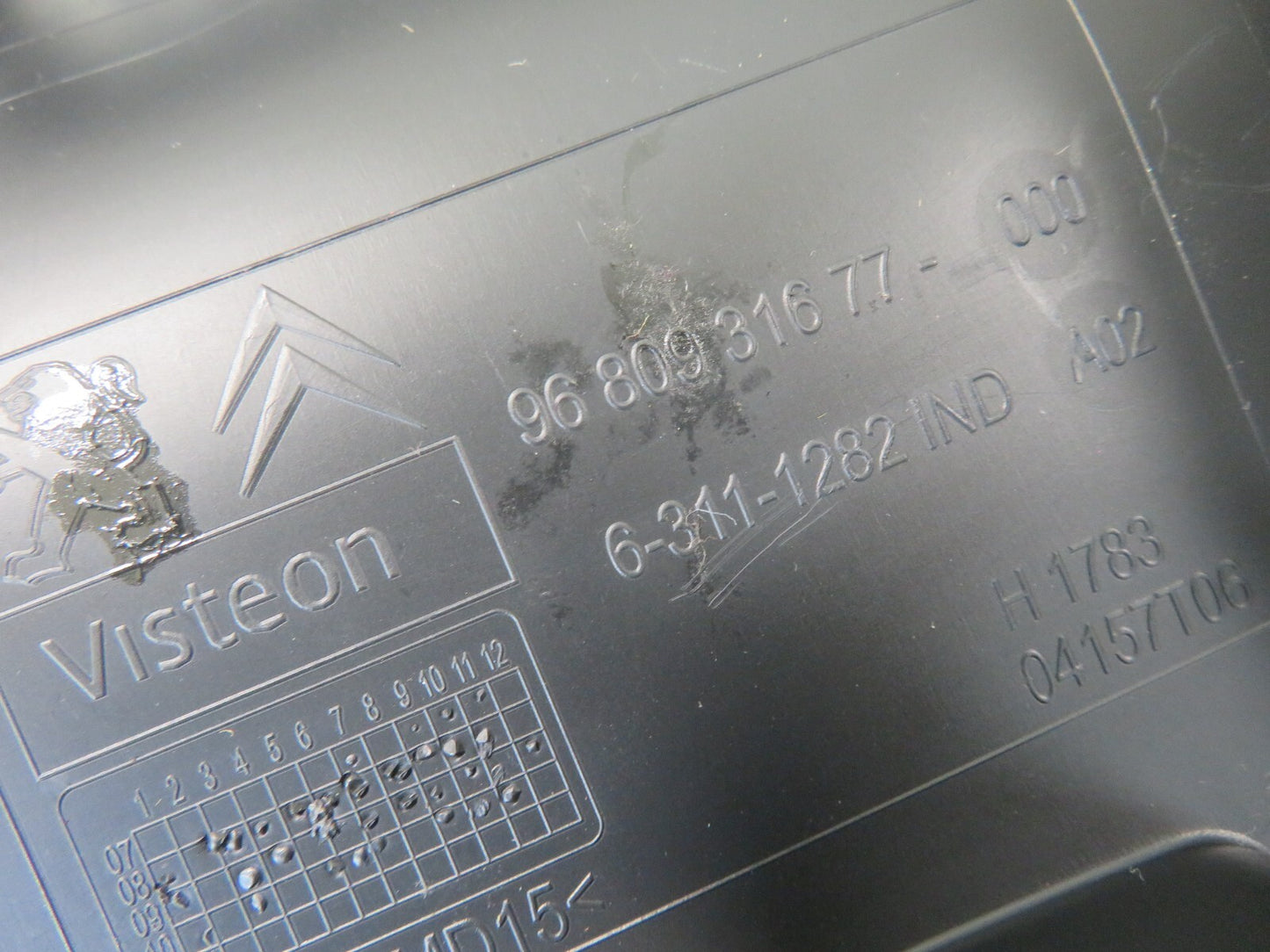 CITROEN BERLINGO MULTISPACE FUSE BOX COVER TRIM 9680931677 2008-2012 1734-16