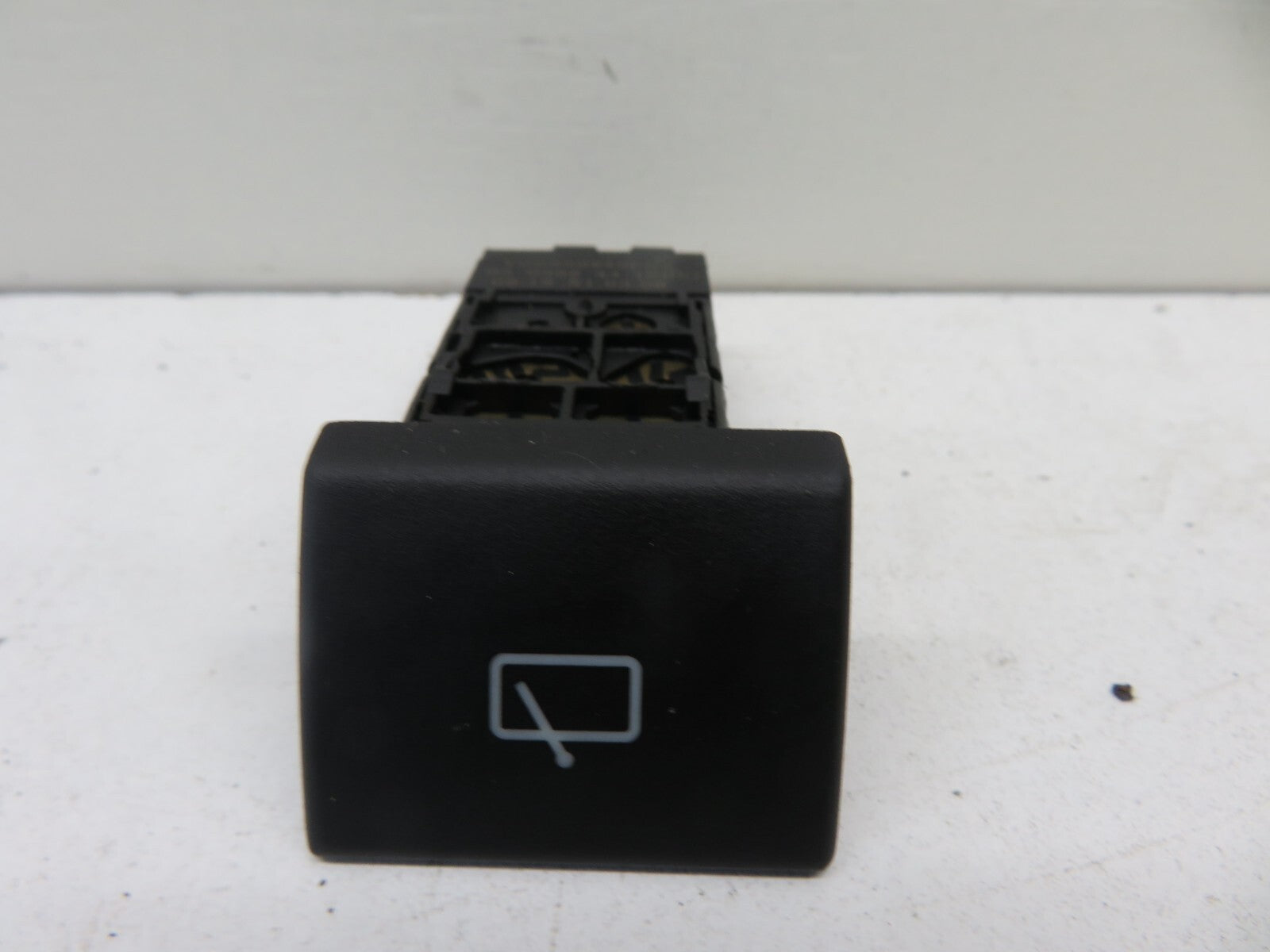 LAND ROVER FREELANDER 1 REAR WIPER SWITCH YUG500240 1997-2006 1734-24