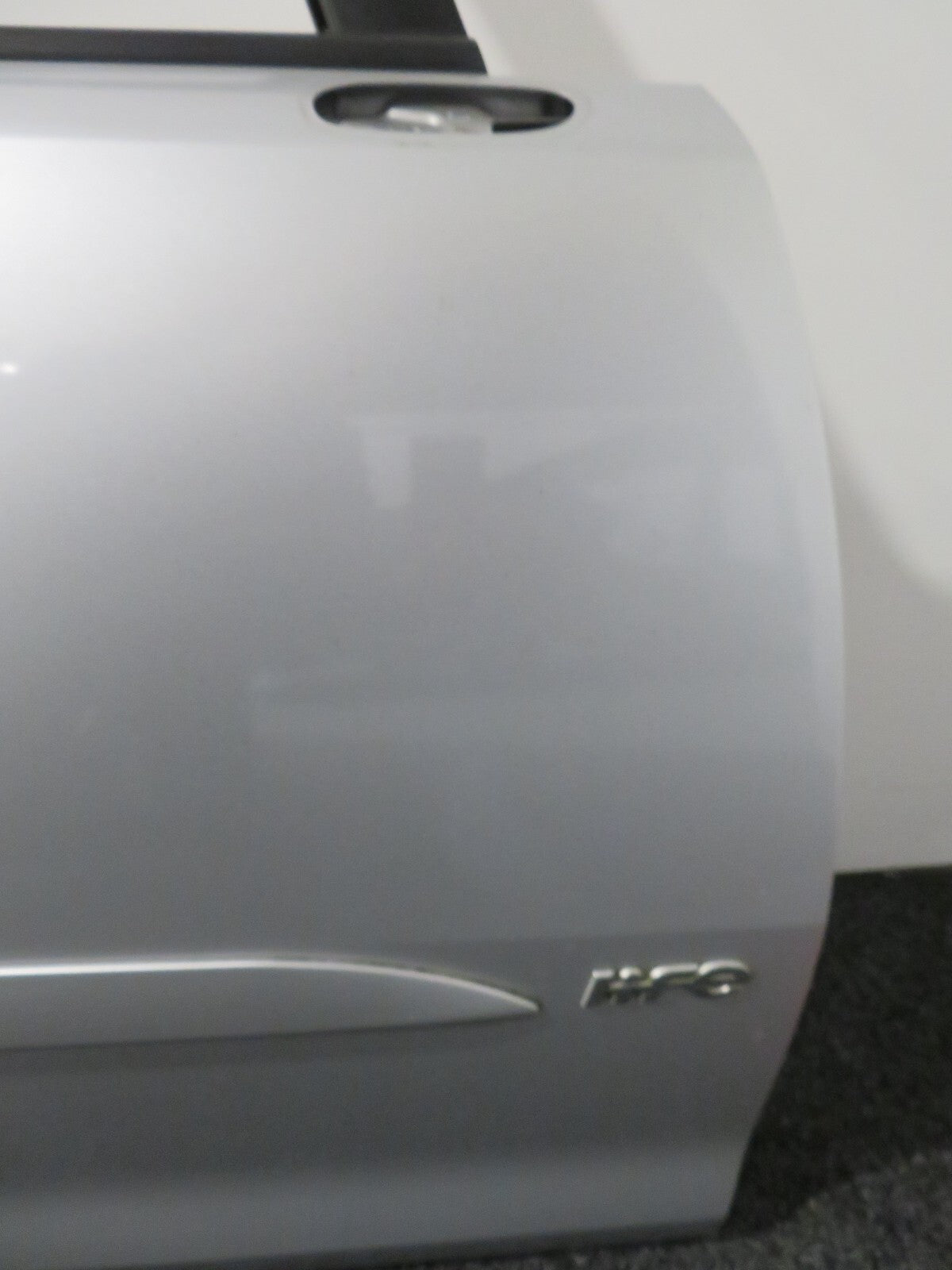 VAUXHALL CORSA D OS DRIVER SIDE DOOR WITH GLASS 3DR SILVER 2006-2010