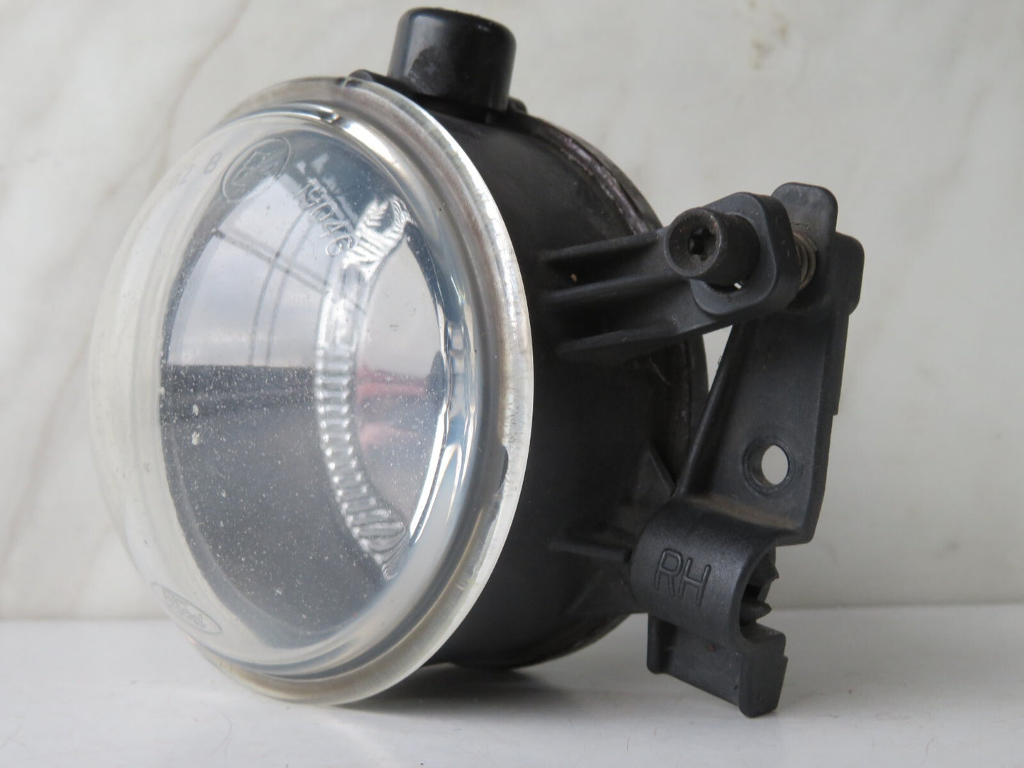 FORD C-MAX OS DRIVER SIDE FOG LIGHT 3M51-15K201-AA 2002-2008 A1420-15