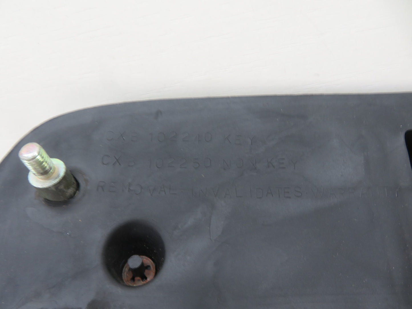 LAND ROVER FREELANDER 1 BOOT HANDLE SWITCH WITH KEY 2004-2006 1672-10