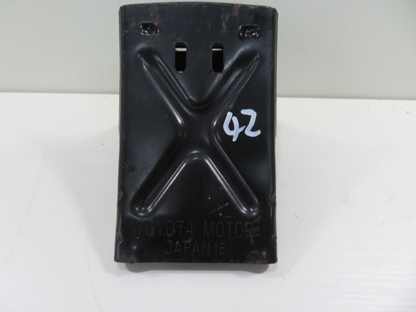 TOYOTA MR2 MK2 SW20 WHEEL CHOCK 1990-1999 AMS1226-42